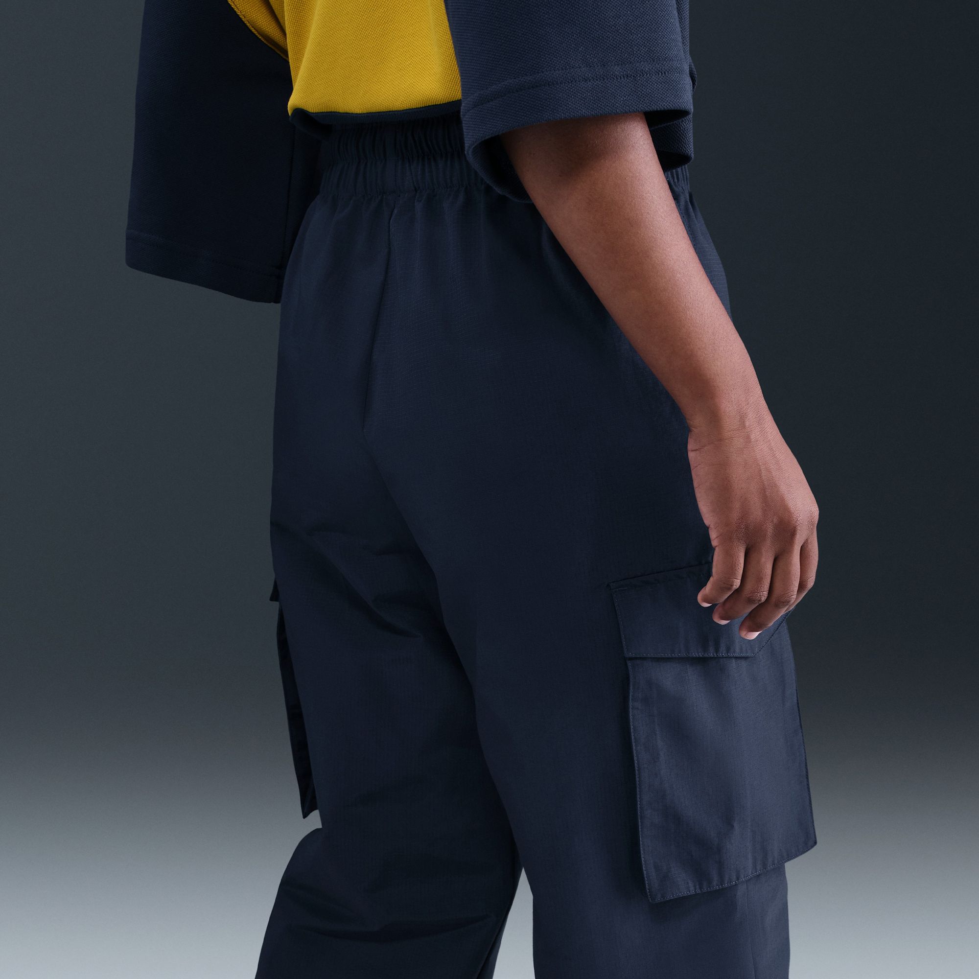 Nike Women's Sportswear Everything Woven Mid-Rise Cargo Pants product image