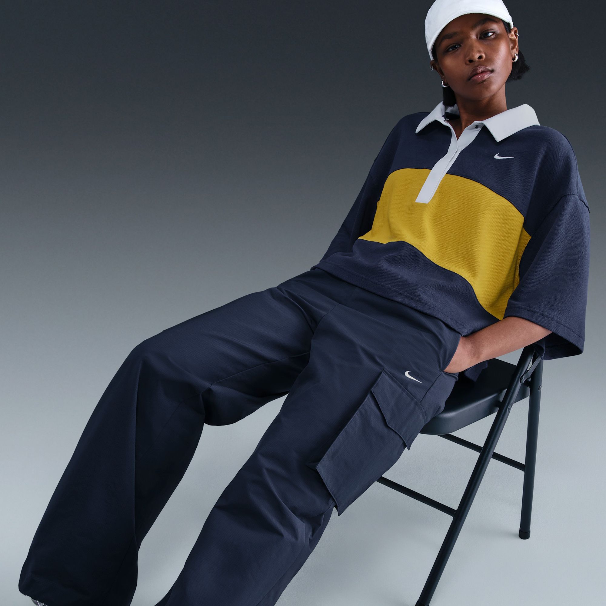 Nike Women's Sportswear Everything Woven Mid-Rise Cargo Pants product image