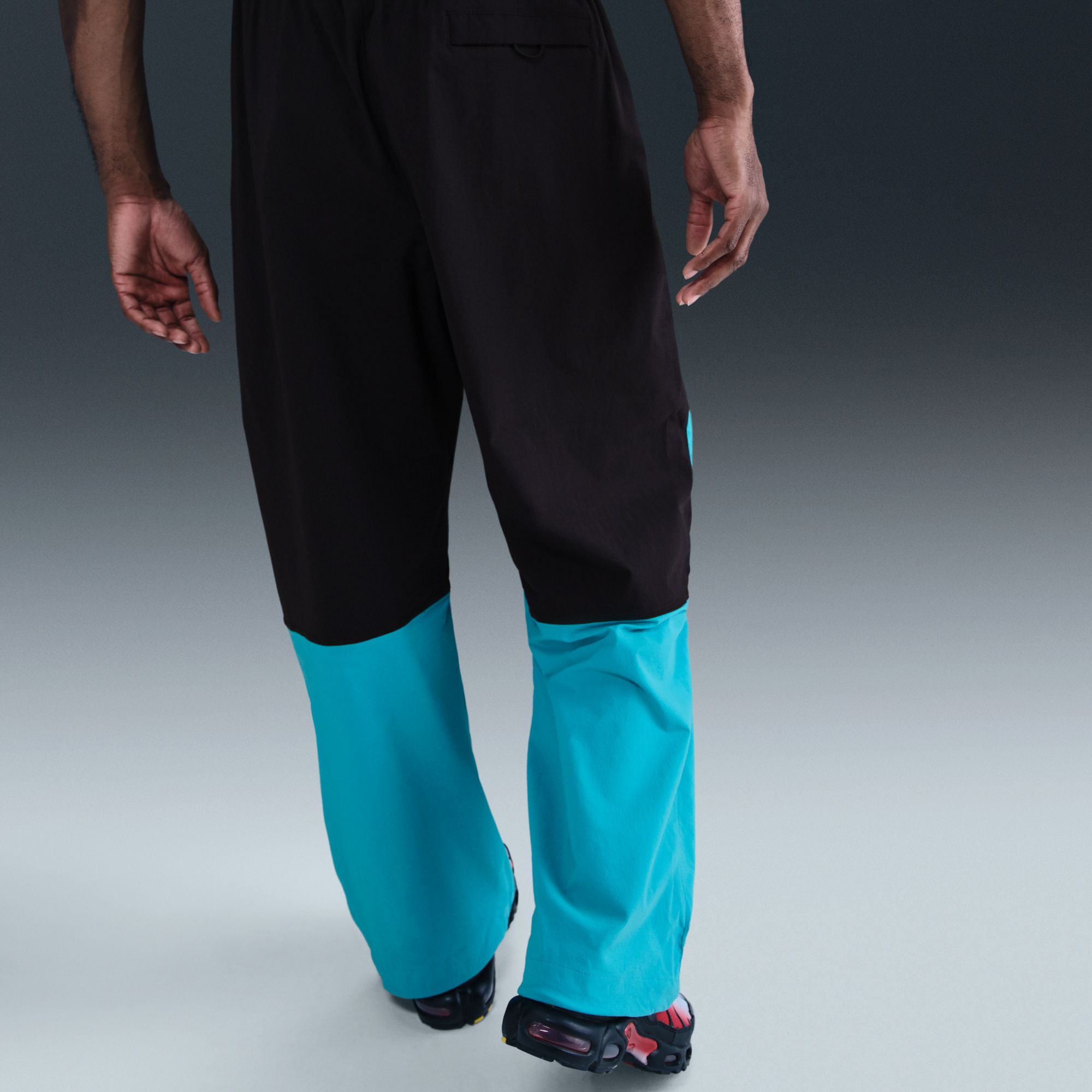 Nike Men's Tech Woven Oversized Pants product image