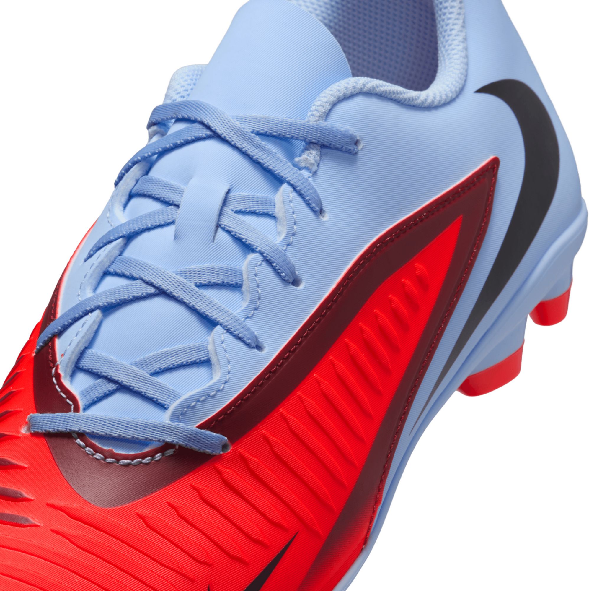 Nike Phantom 6 Club FG/MG Soccer Cleats product image