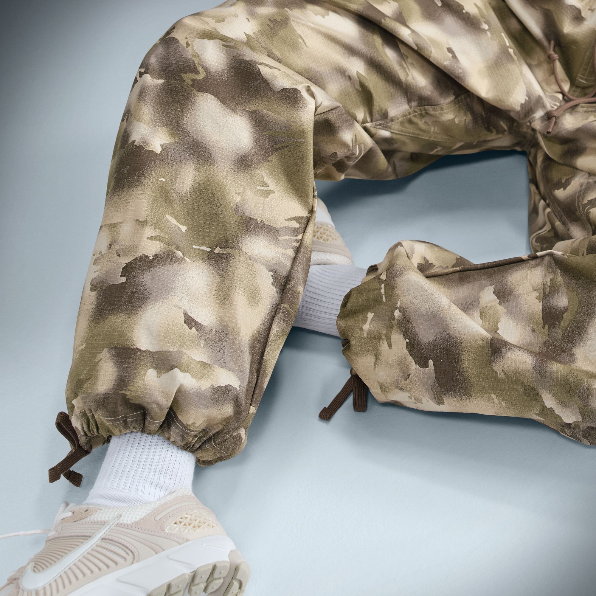 Nike Women's Sportswear Camo Cargo Pants product image