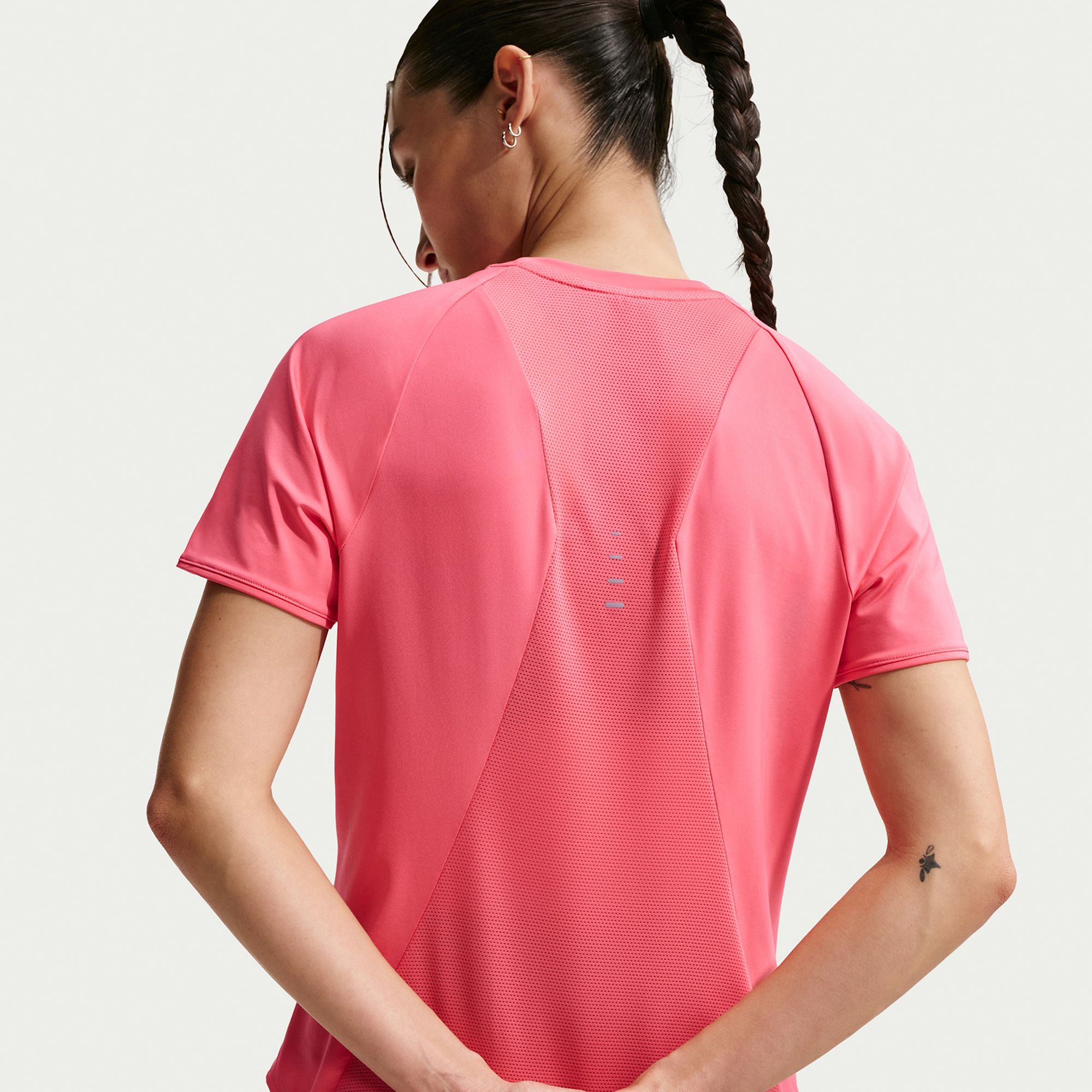 Nike Women's Swift Dri-FIT Short-Sleeve Running Top product image