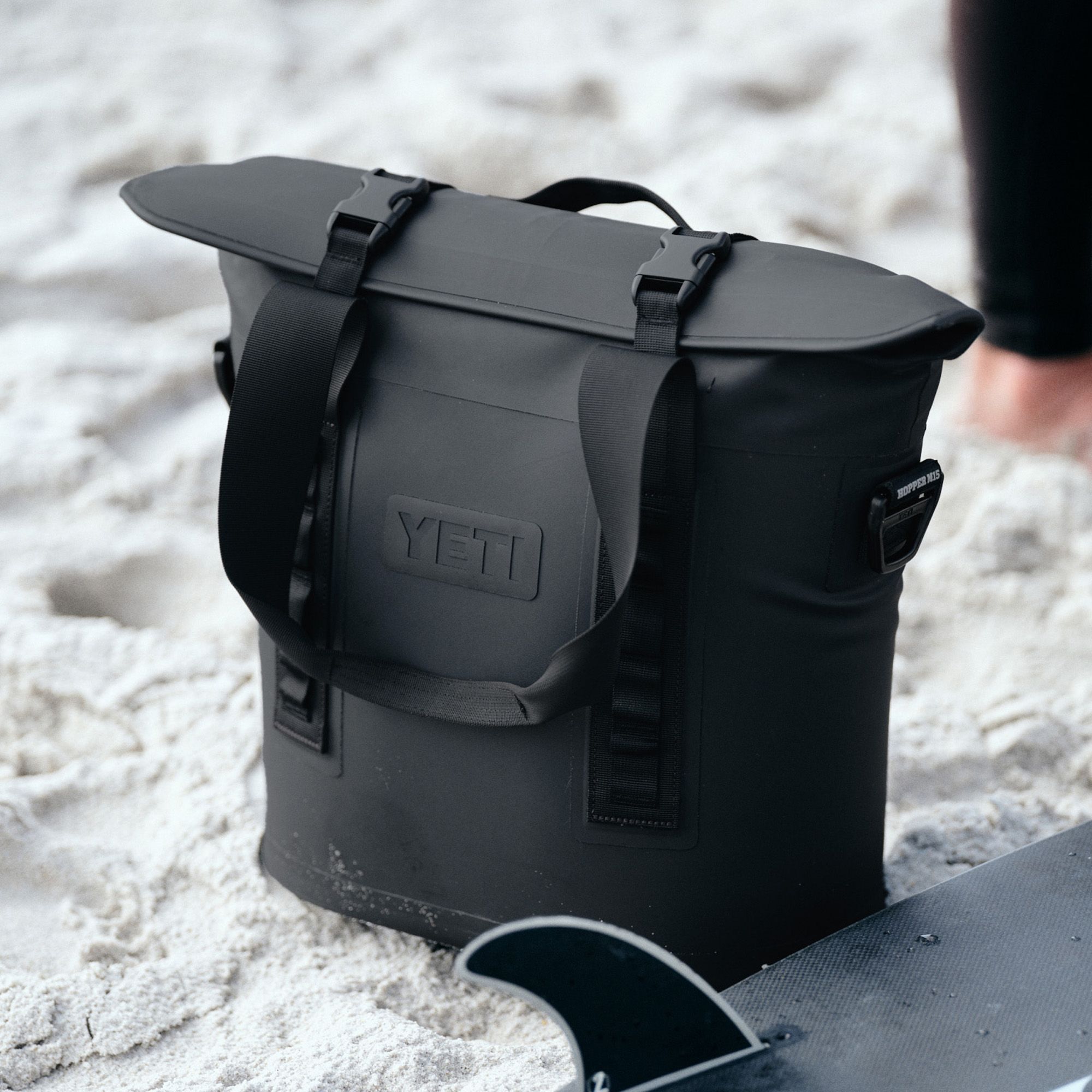YETI Hopper M15 Soft Cooler product image