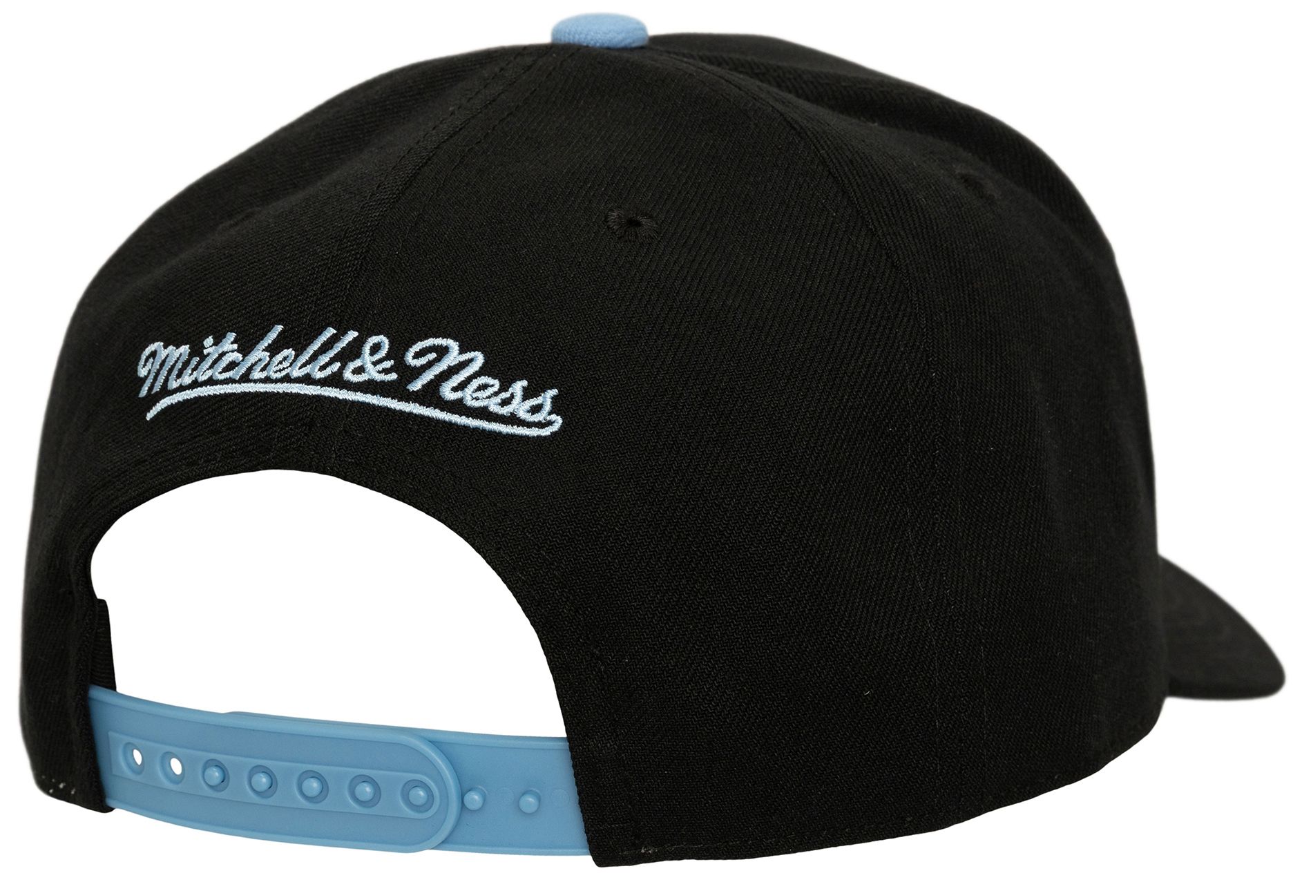 Mitchell & Ness Adult Cleveland Cavaliers Black Retro Class Act ProPinch Snapback Hat product image