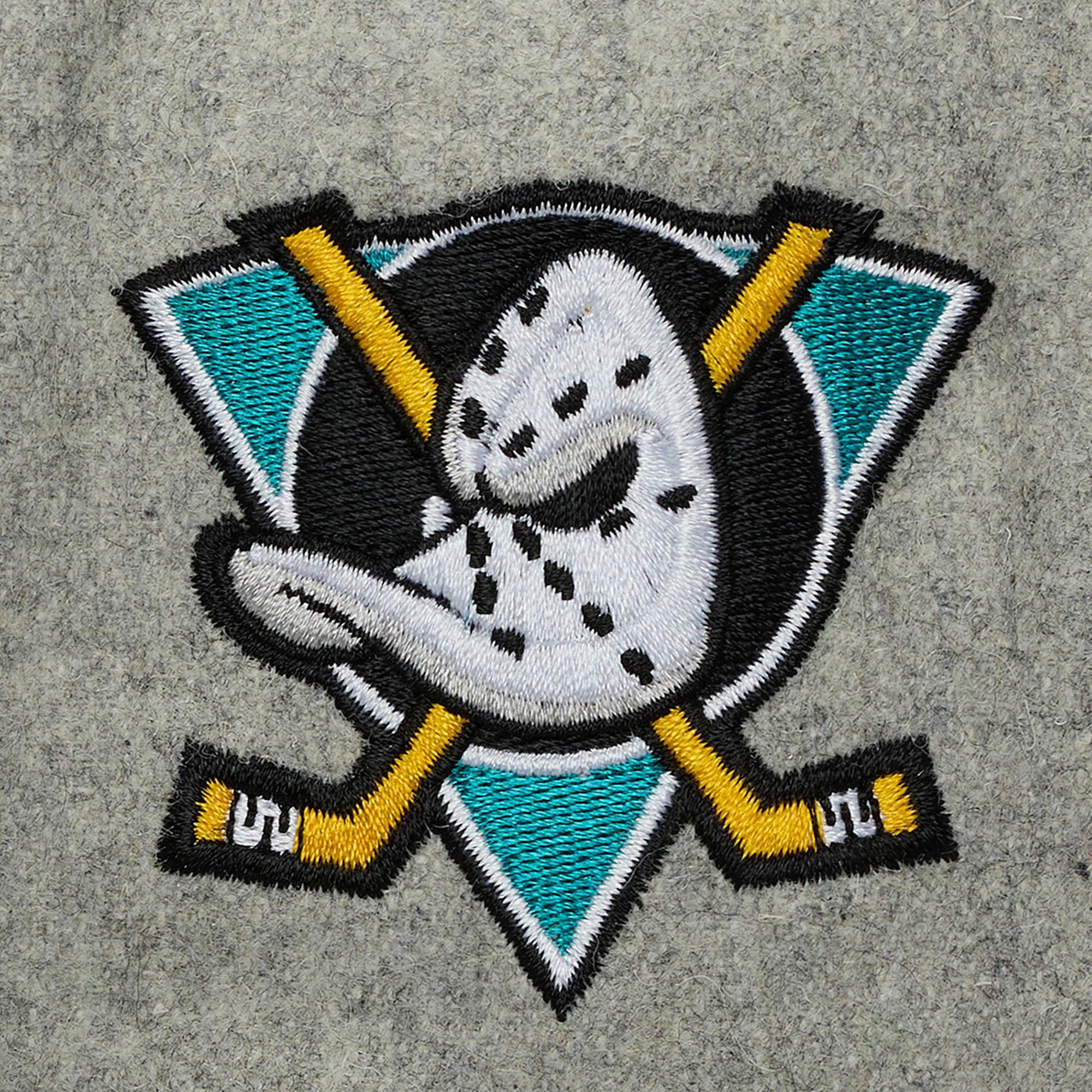 Mitchell & Ness Men's Anaheim Ducks Grey Tailsweep Snapback Hat product image