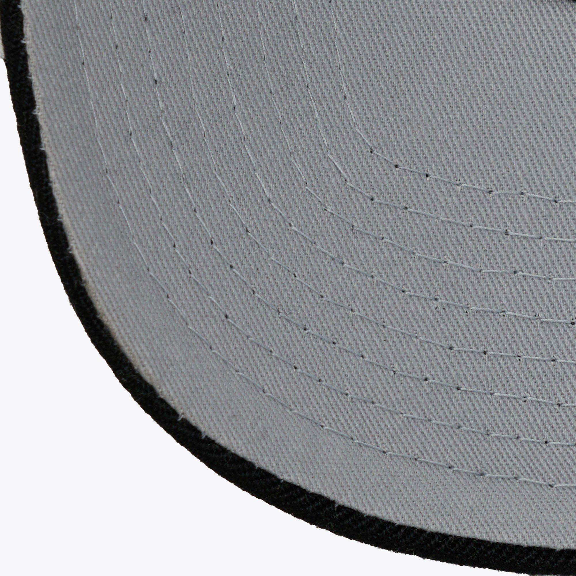 Mitchell & Ness Men's Boston Bruins Grey Tailsweep Snapback Hat product image