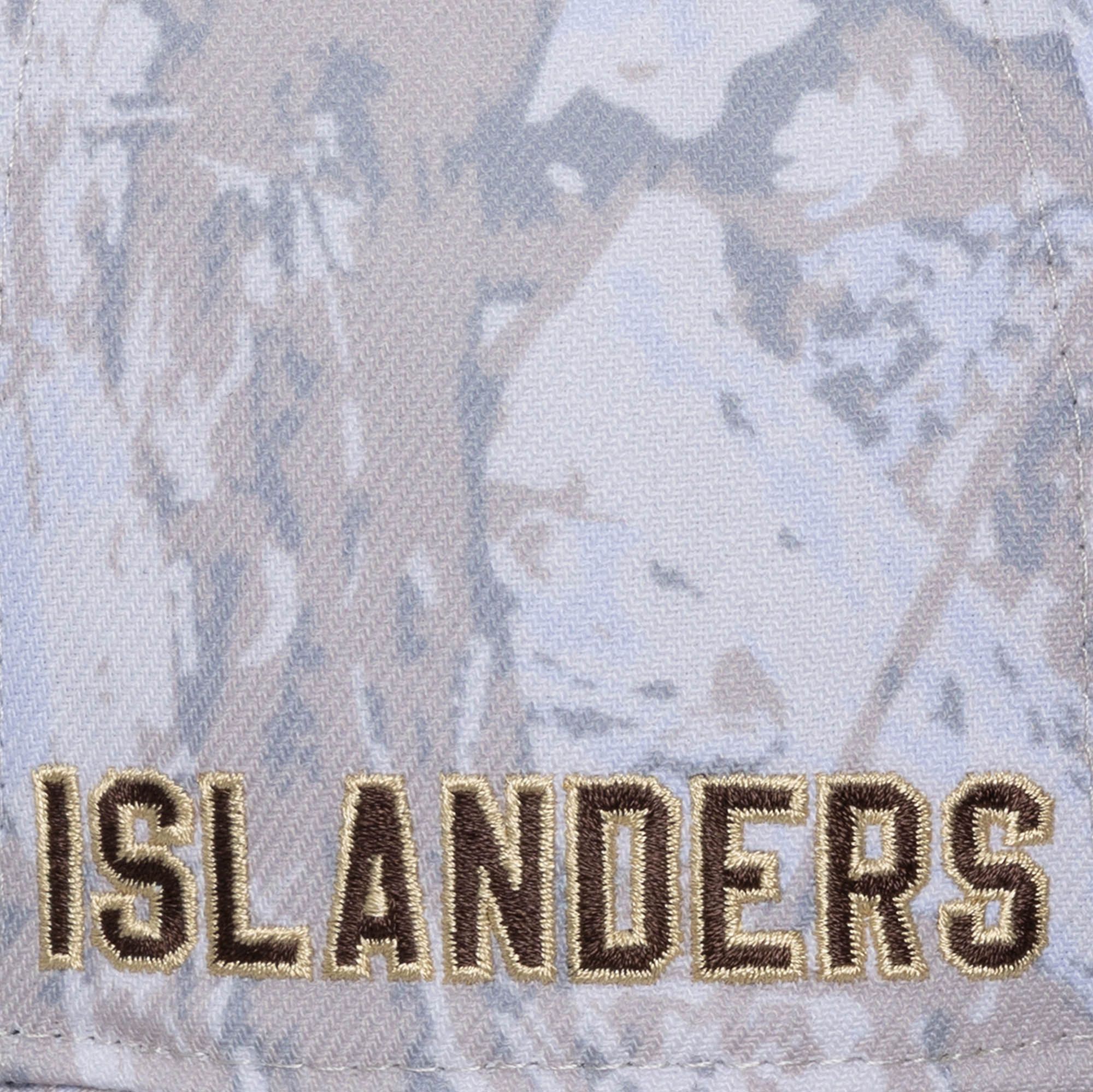 Mitchell & Ness Men's New York Islanders Camo True Timber Pro Crown Snapback Hat product image