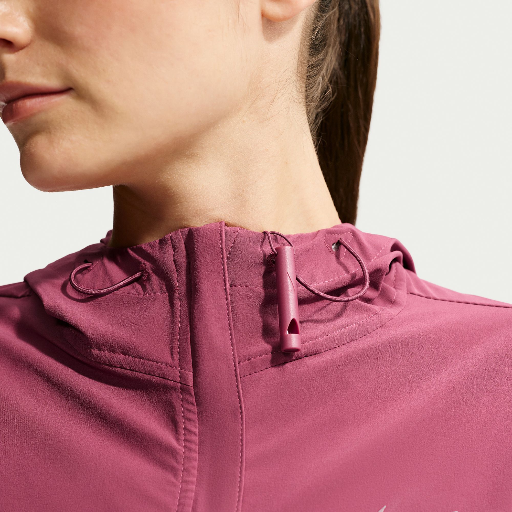 Nike Women's Swift Repel Packable Running Jacket product image