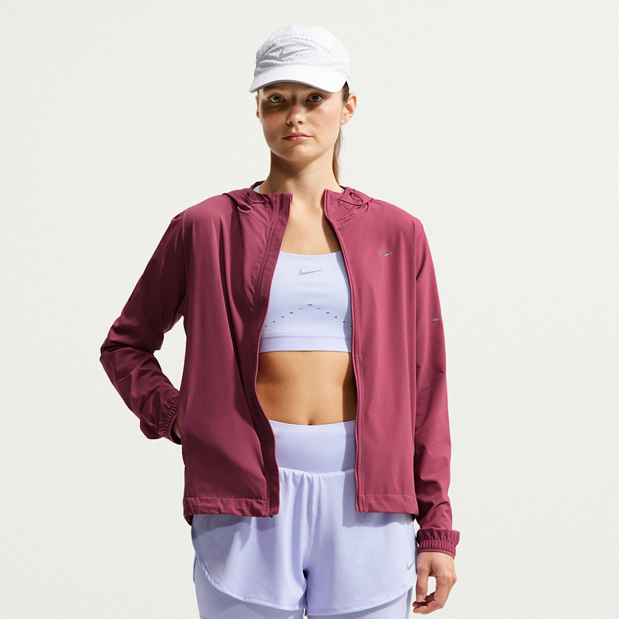 Nike Women's Swift Repel Packable Running Jacket product image