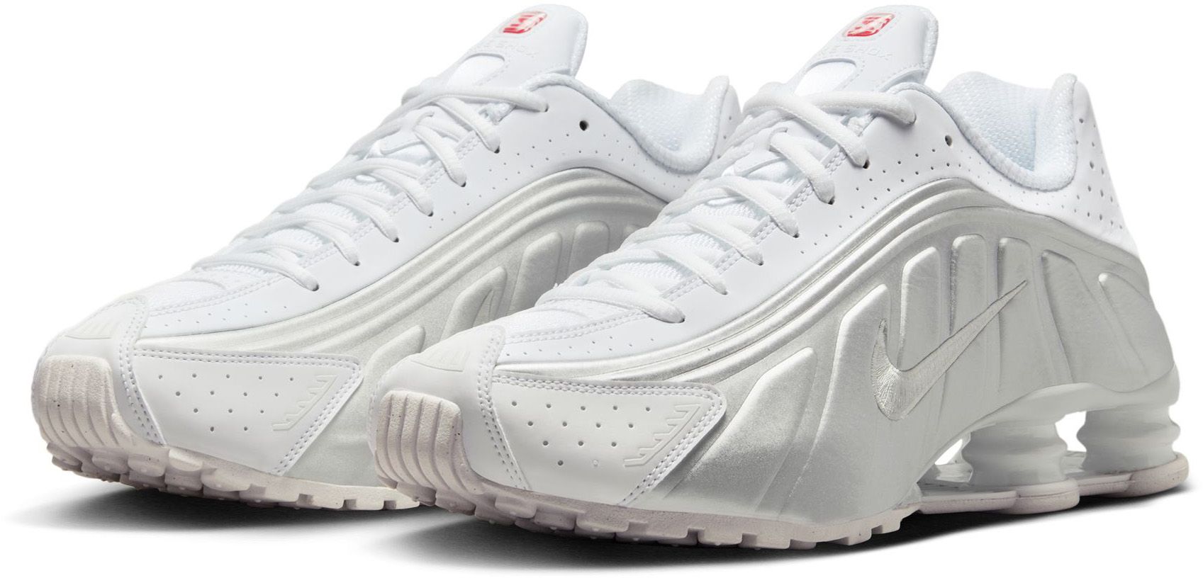 Nike Men's Shox R4 Shoes product image