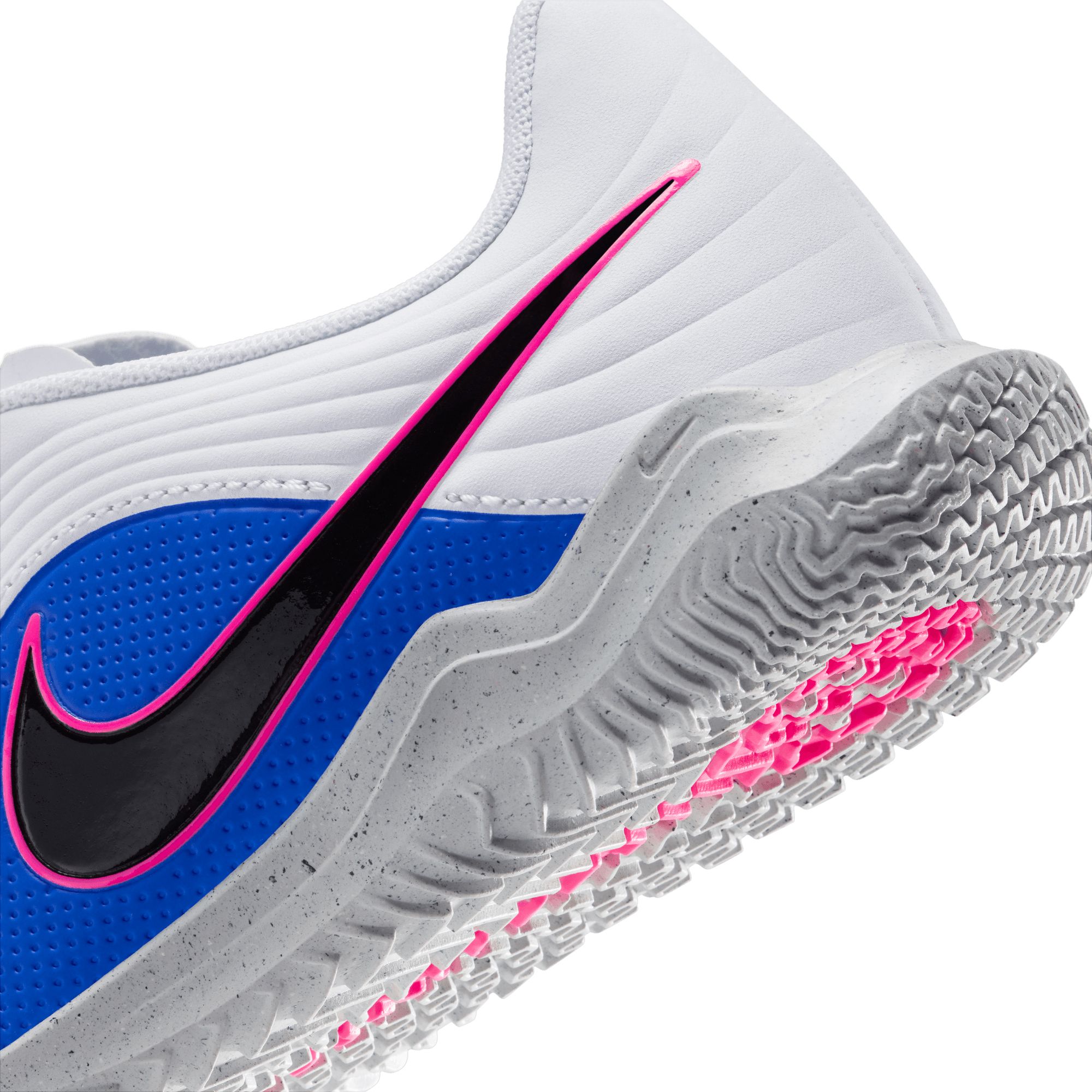 Nike Kids' Phantom 6 Club Indoor Soccer Shoes product image