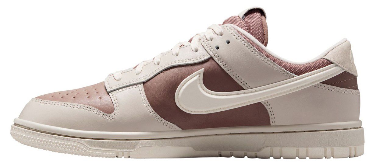 Nike Men's Dunk Low GORE-TEX Shoes product image
