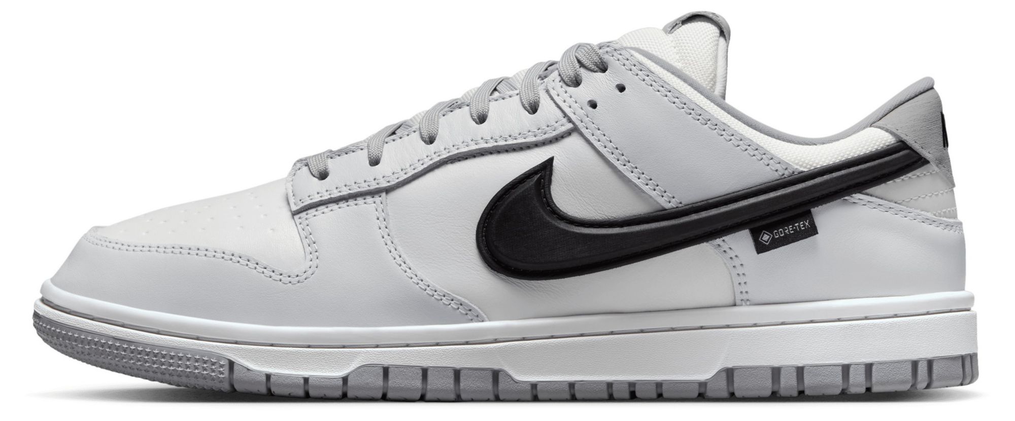 Nike Men's Dunk Low GORE-TEX Shoes product image