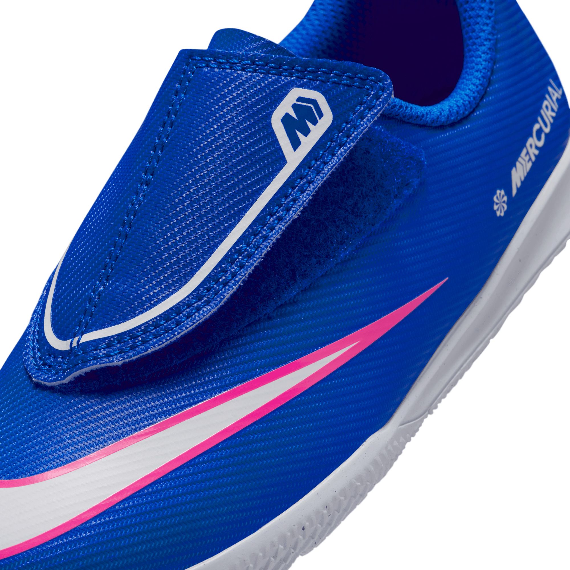Nike Kids' Mercurial Vapor 16 Club Indoor Soccer Shoes product image