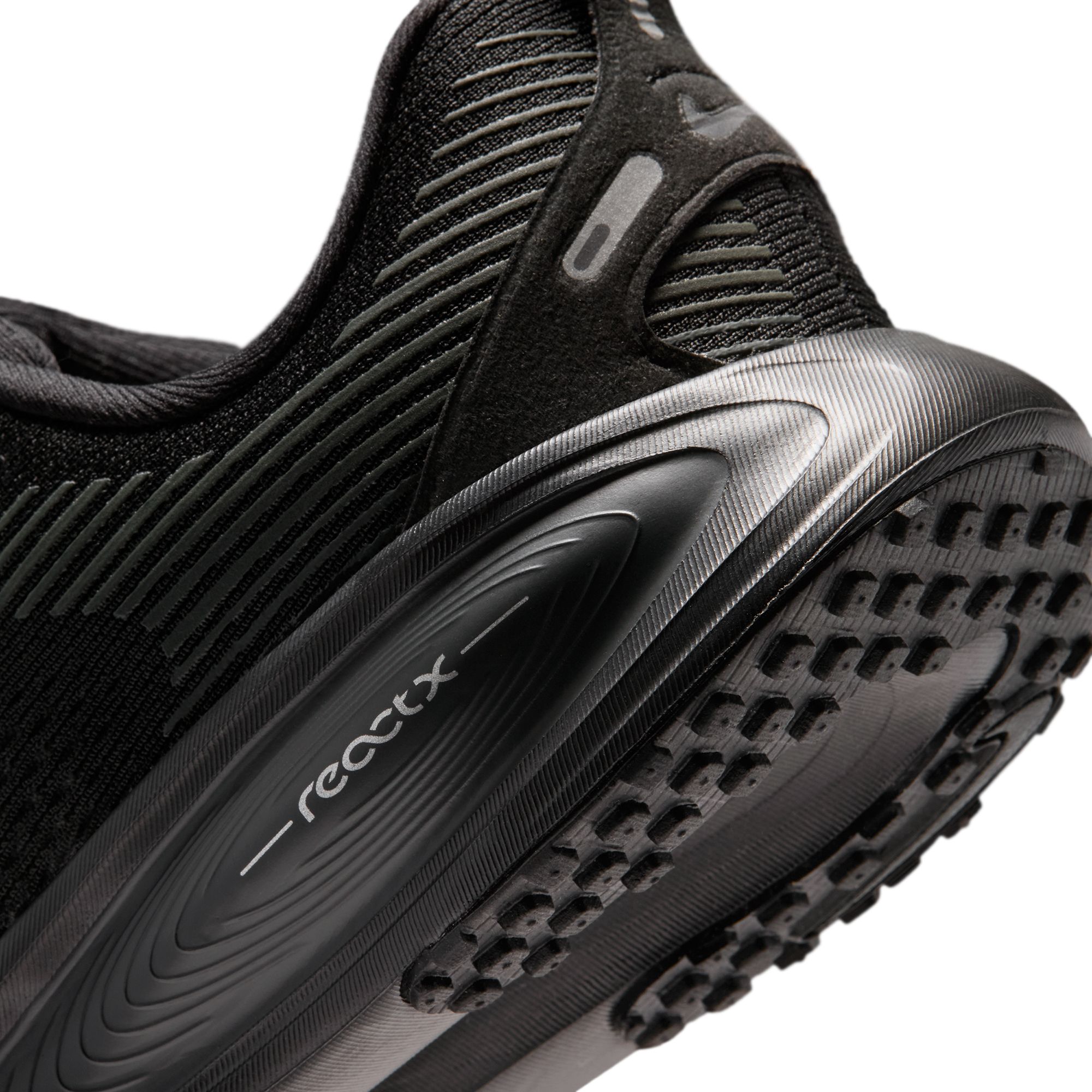 Nike Kids' Grade School Vomero 18 Running Shoes product image