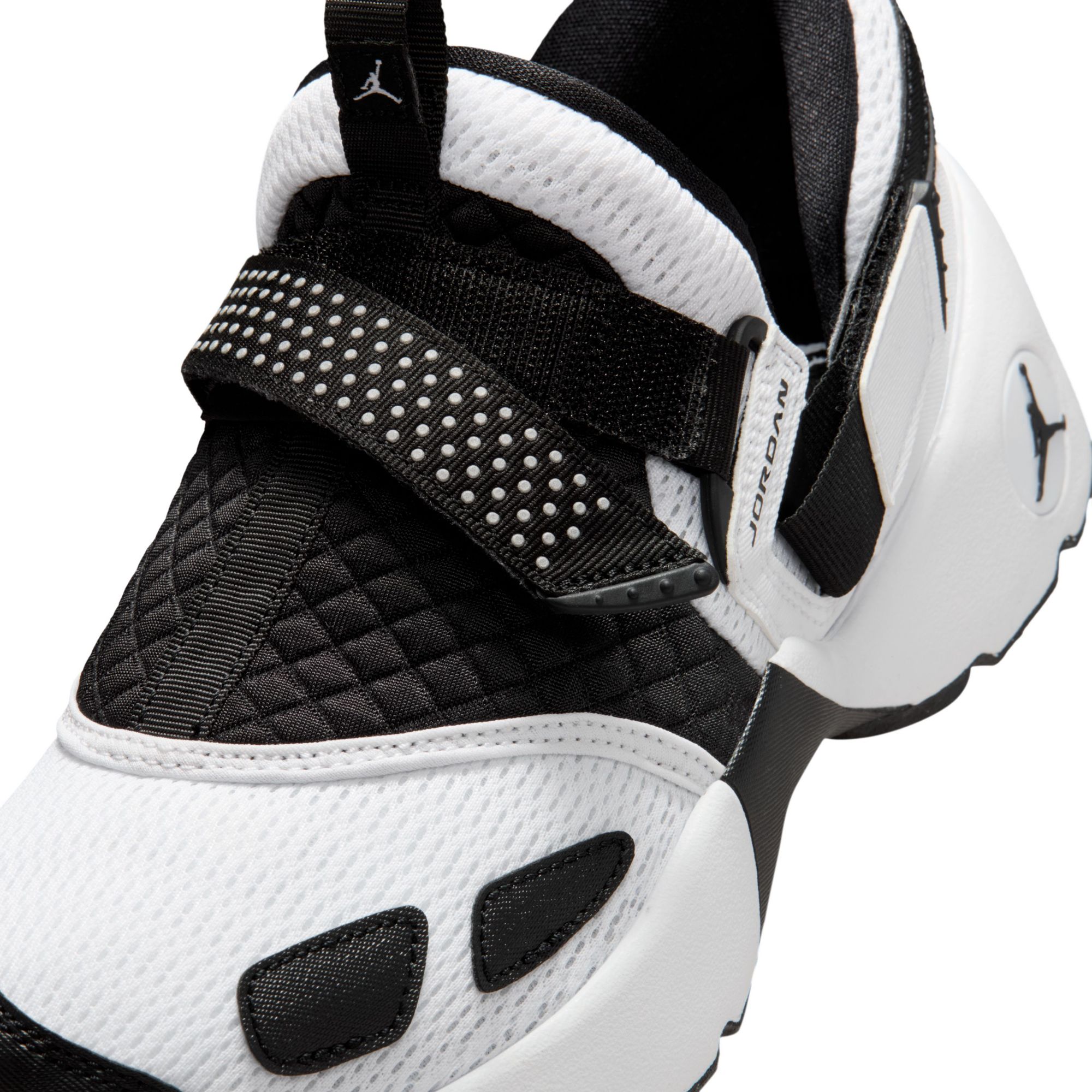 Jordan Trunner LX Women's Shoes product image