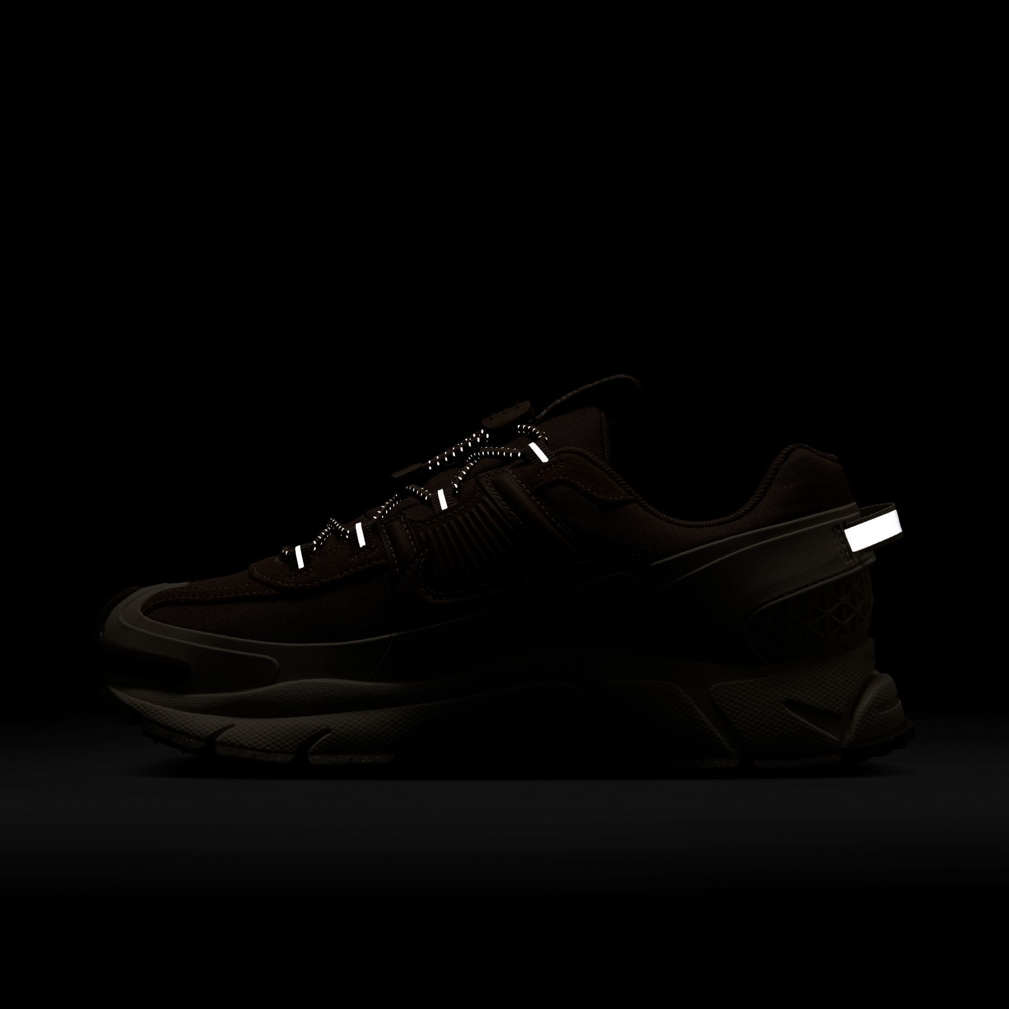 Nike Women's Zoom Vomero Roam Shoes product image