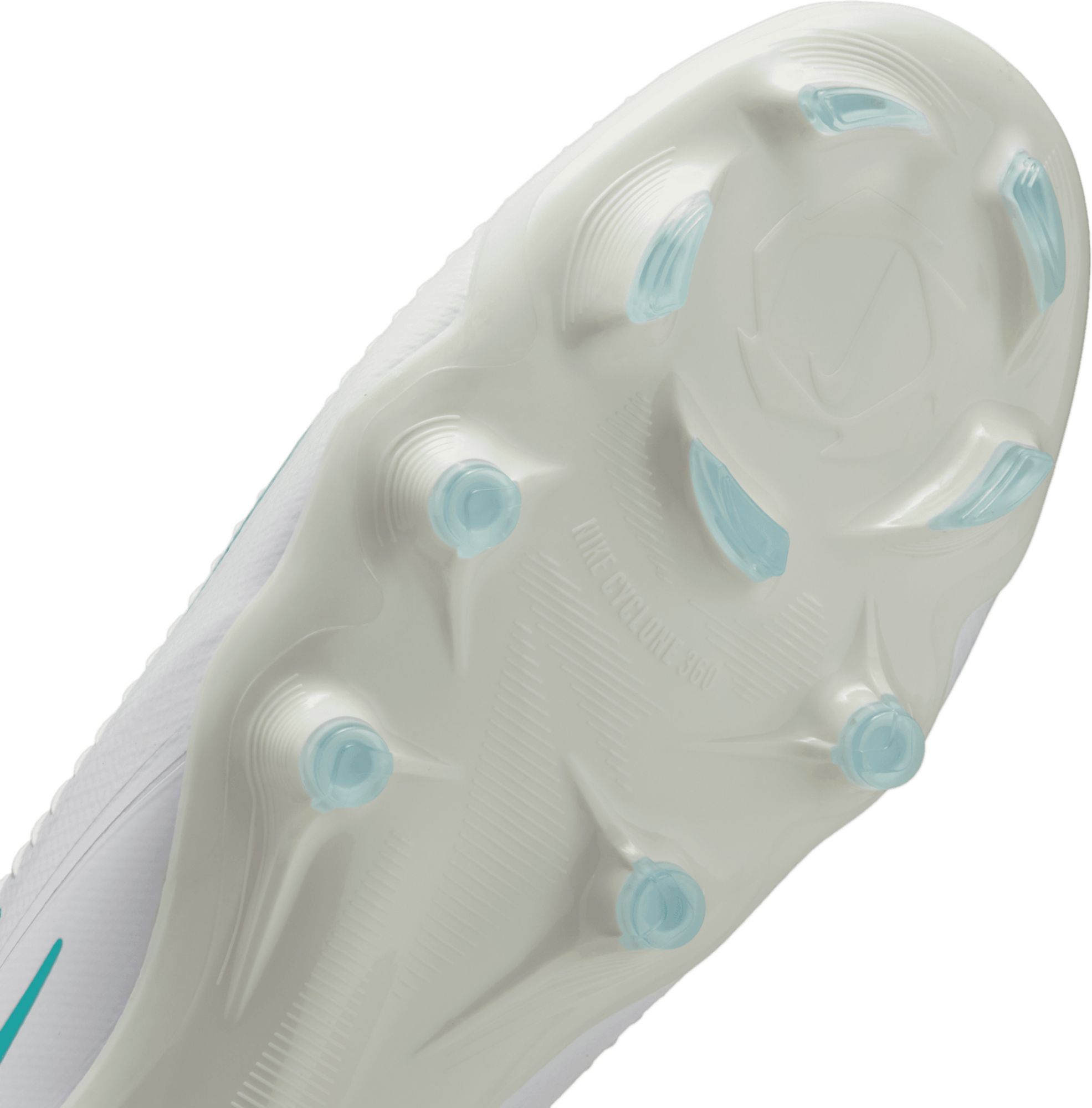 Nike Phantom 6 Pro High FG Soccer Cleats product image