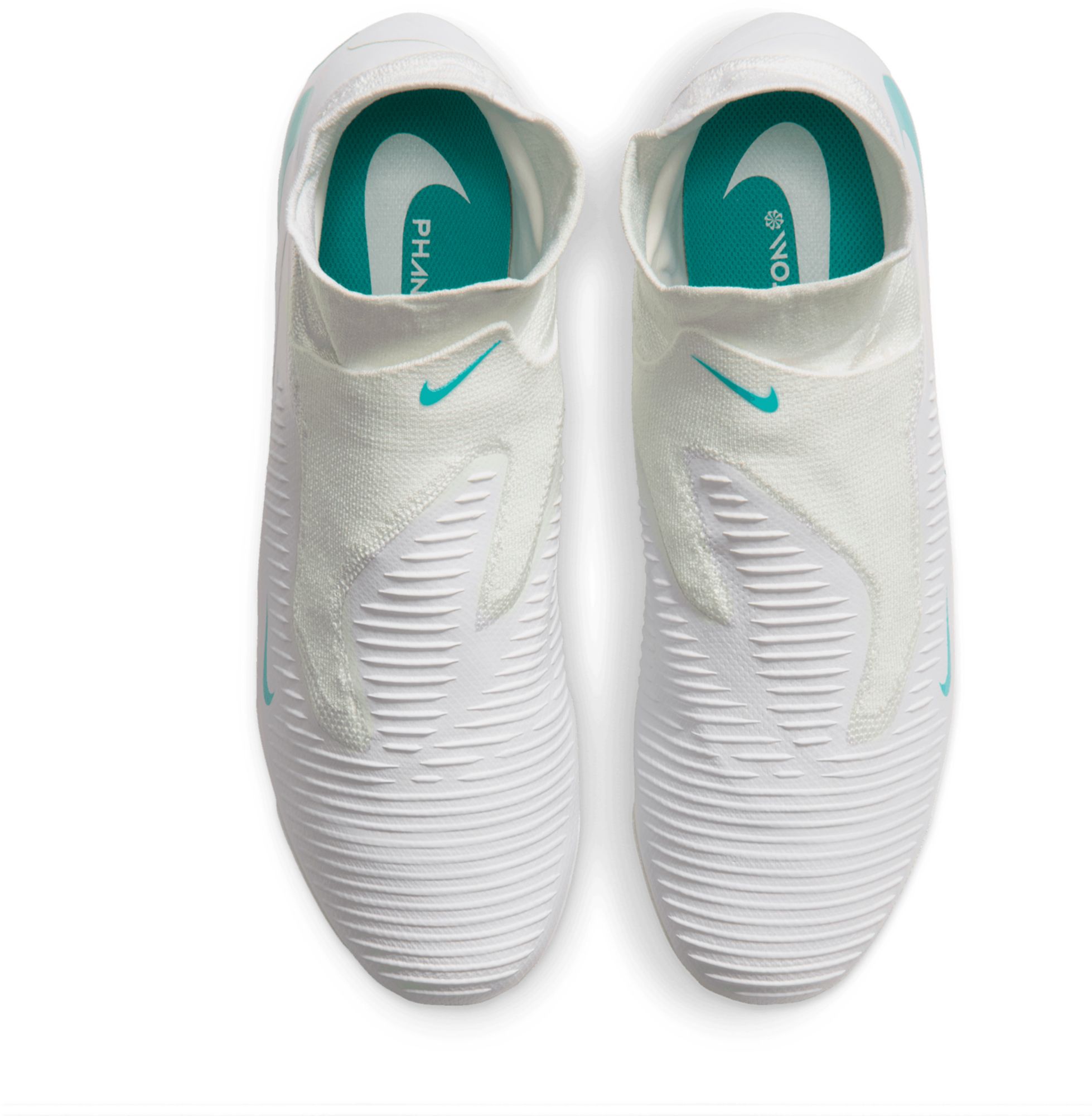 Nike Phantom 6 Pro High FG Soccer Cleats product image