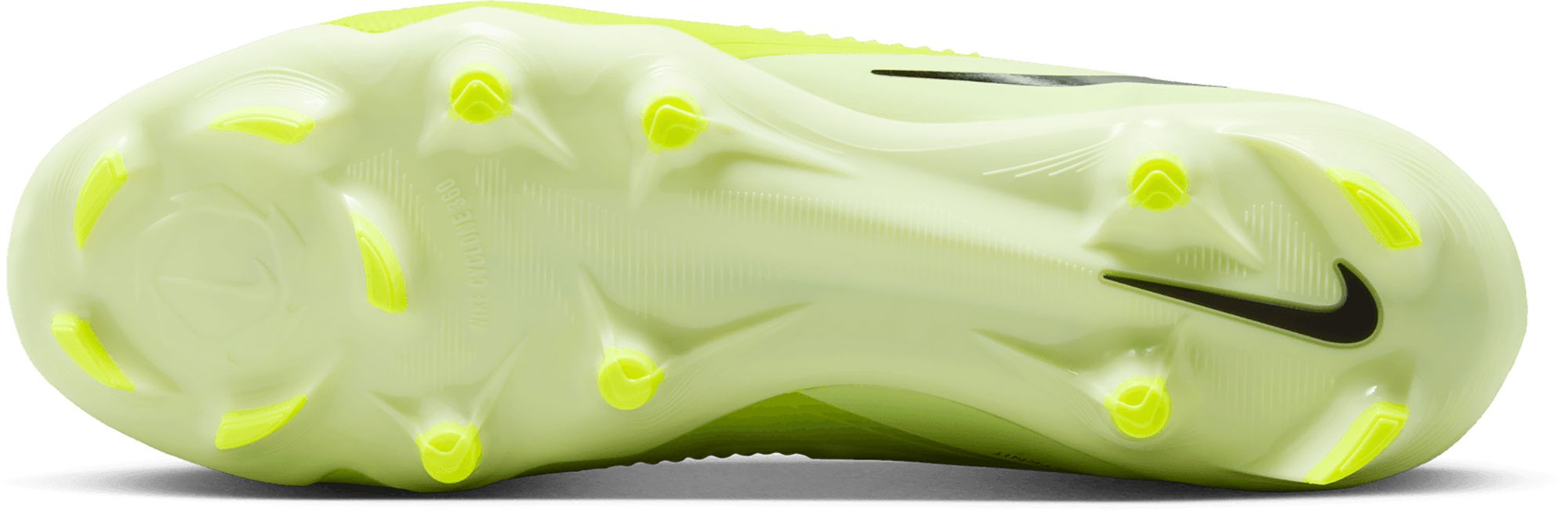 Nike Phantom 6 Pro High FG Soccer Cleats product image