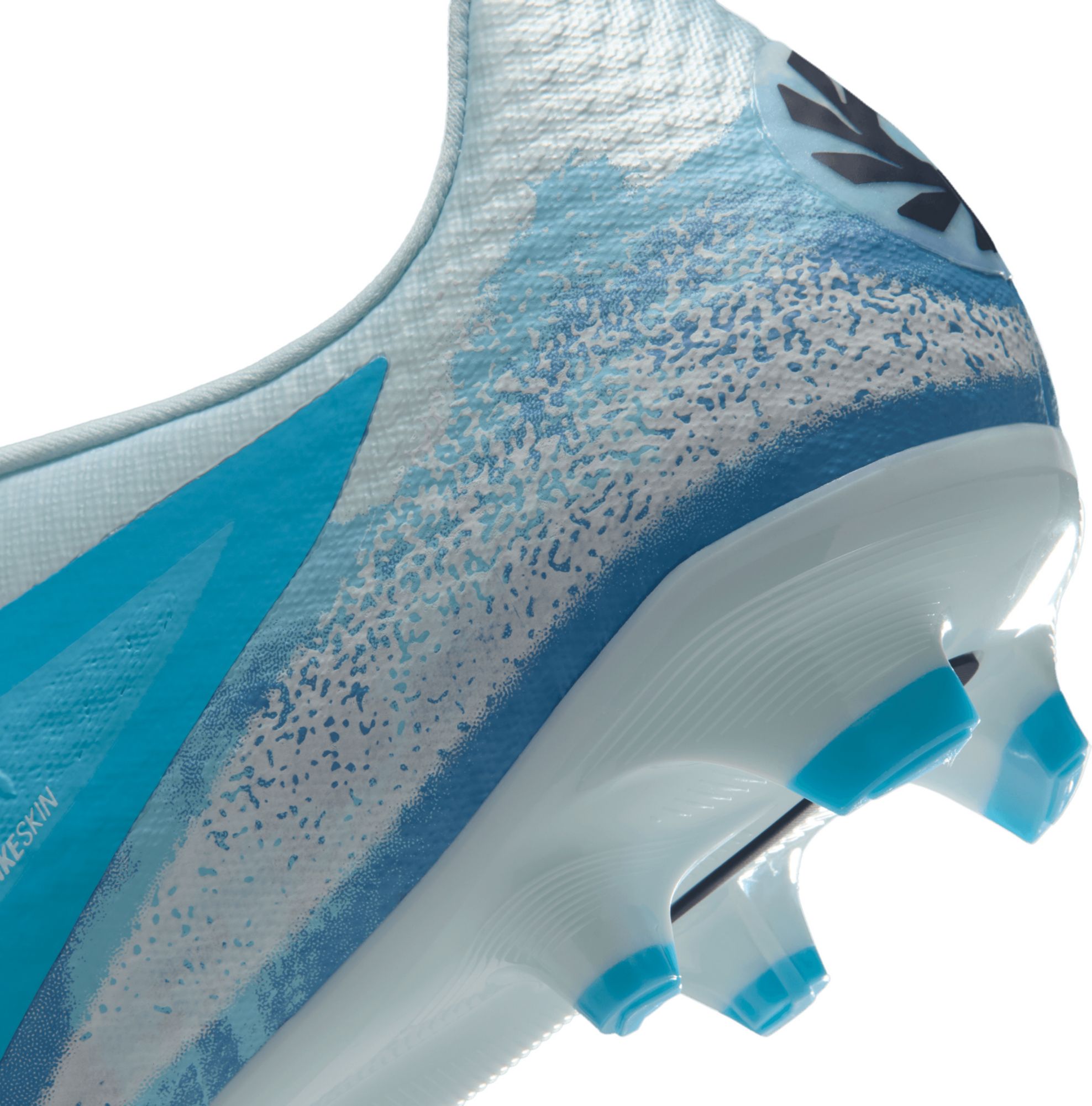 Nike Phantom 6 Academy Erling Haaland FG Soccer Cleats product image