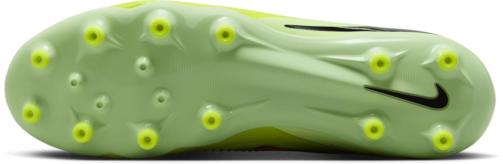 Nike Phantom 6 Pro AG Soccer Cleats product image