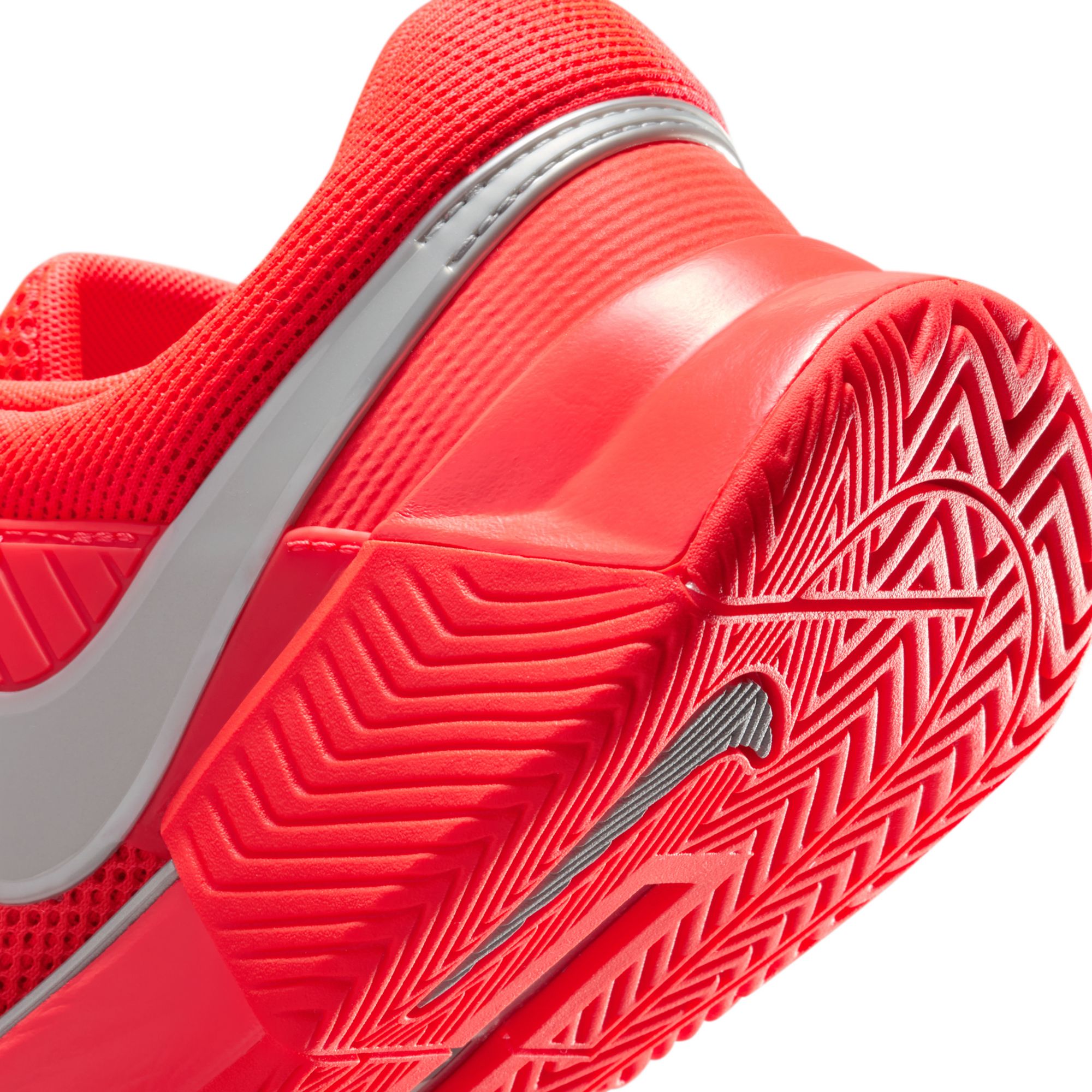 Nike Women's GP Challenge 1 Hard Court Tennis Shoes product image