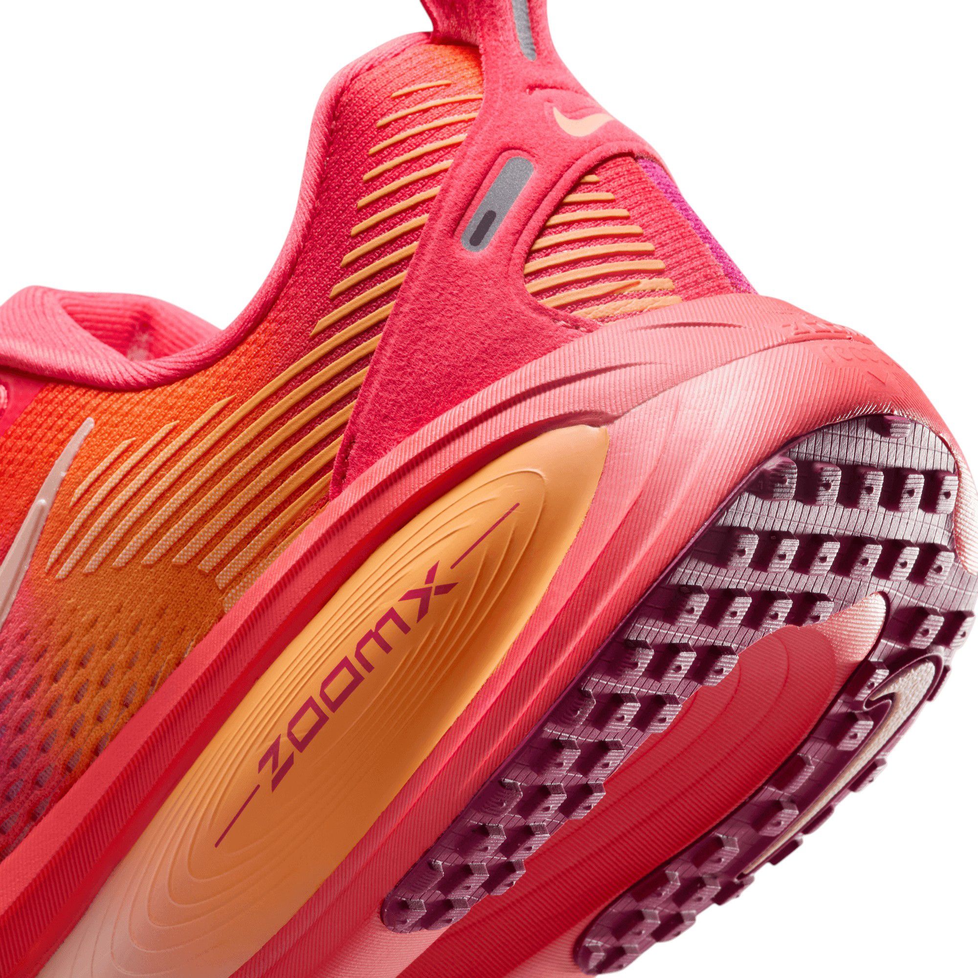 Nike Women's Vomero 18 Running Shoes product image