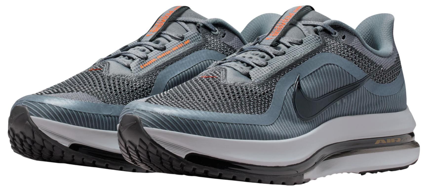 Nike Men's Pegasus Premium Running Shoes product image