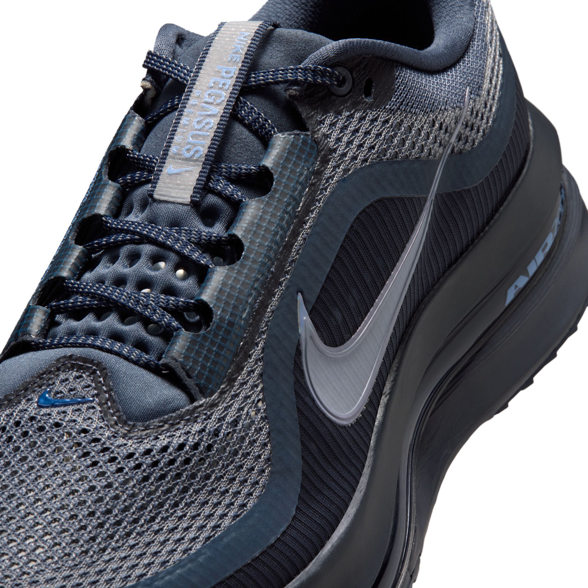 Nike Men's Pegasus Premium Running Shoes product image