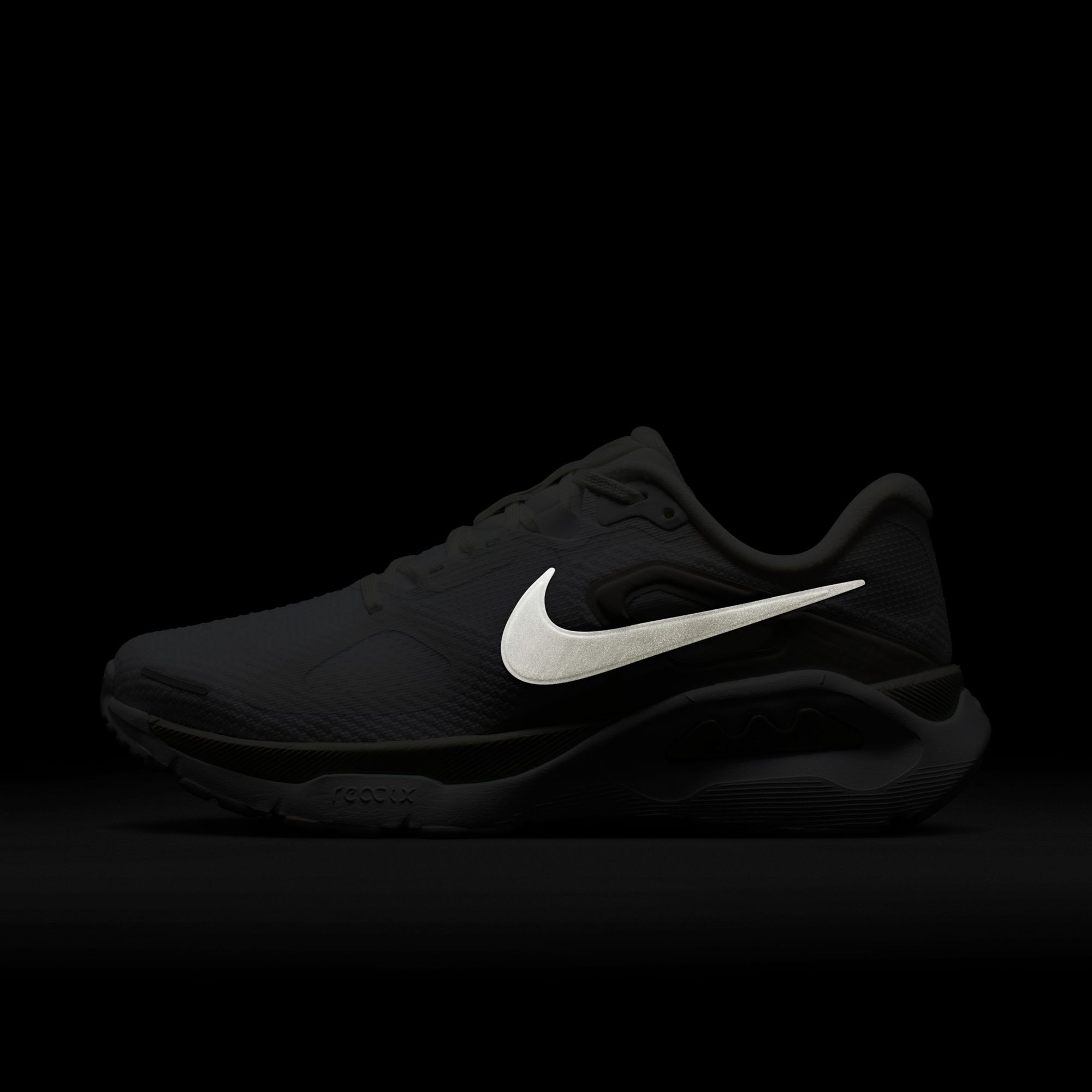 Nike Women's Structure Plus Running Shoes product image