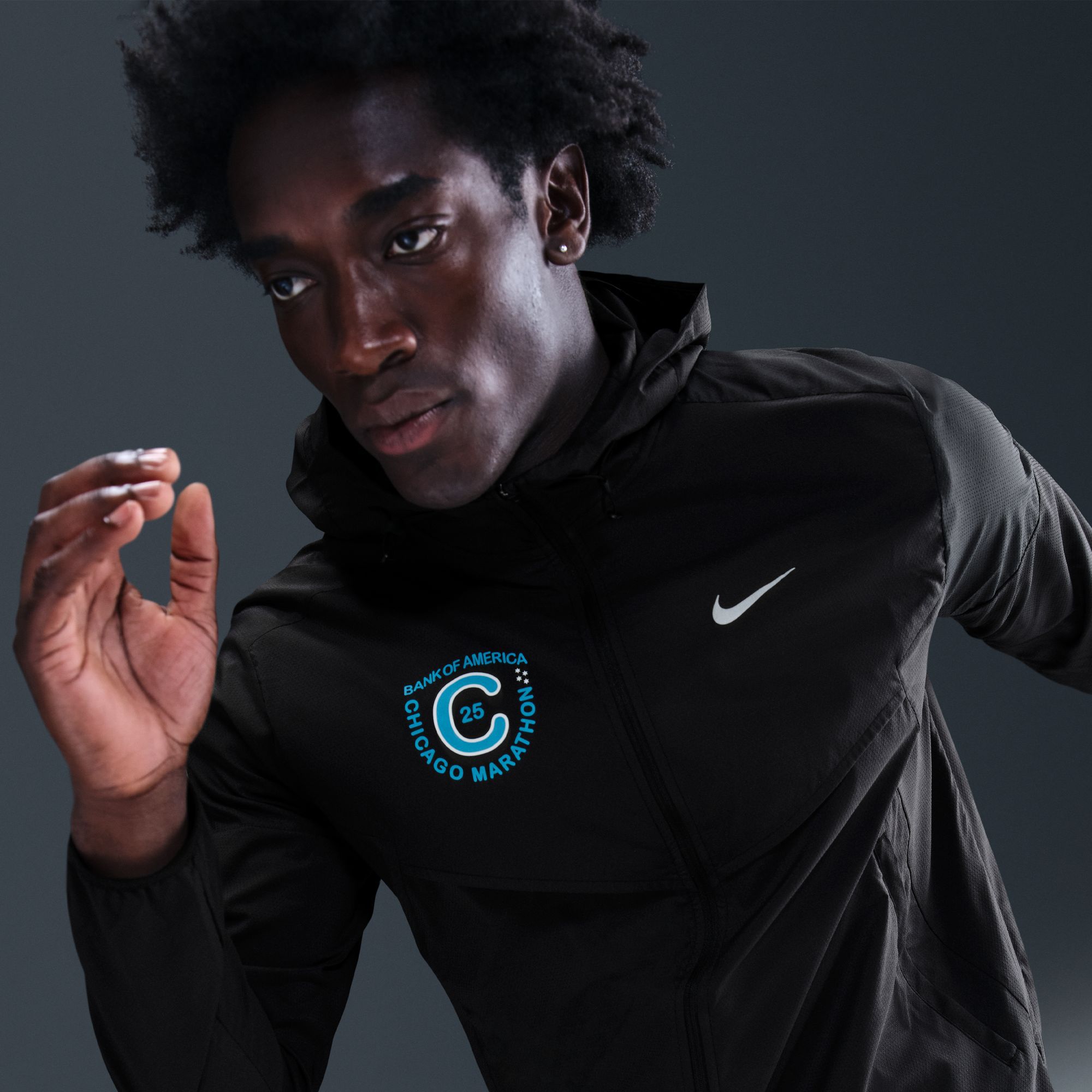 Nike Men's Impossibly Light 2025 Chicago Marathon Patch Jacket product image