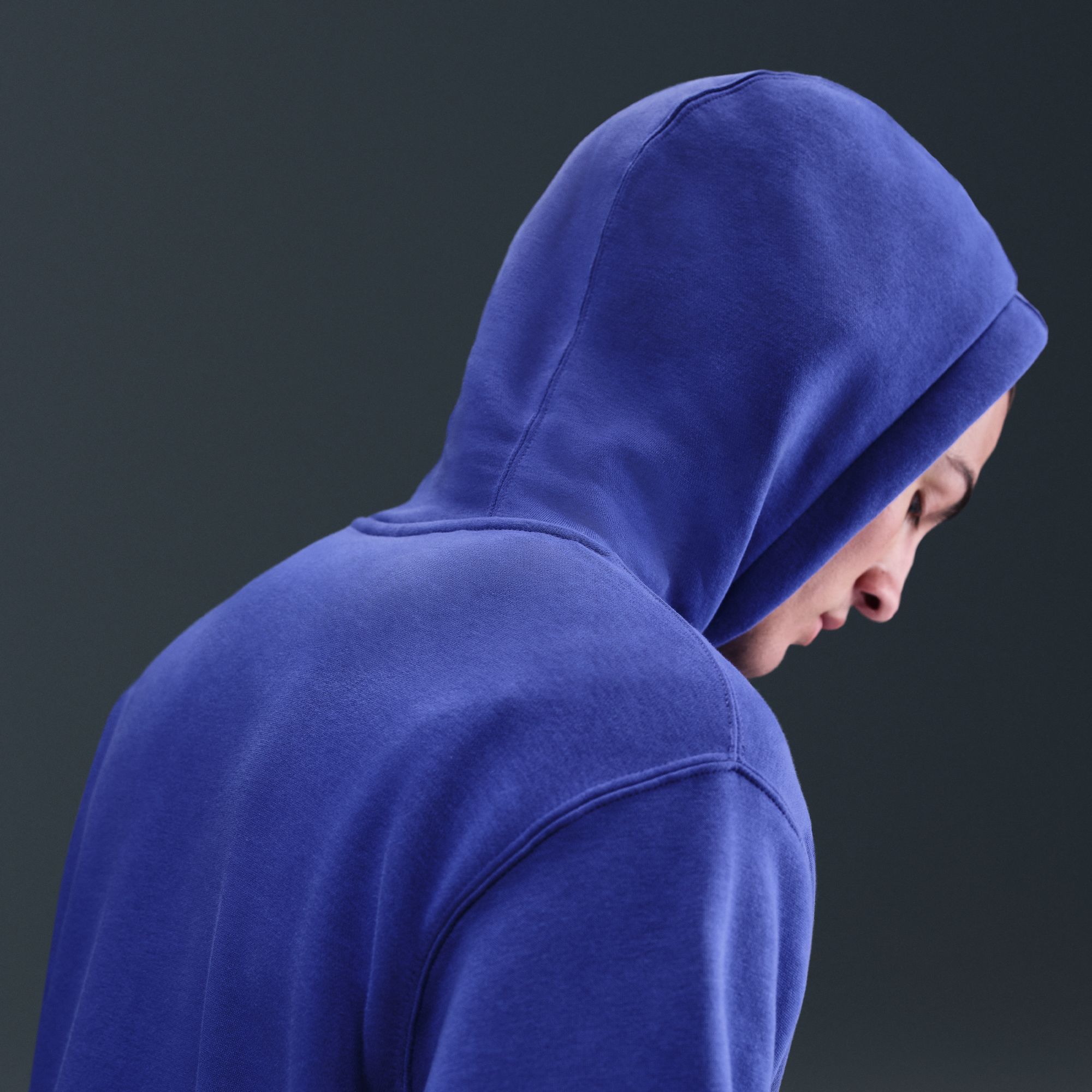 Nike Men's Sportswear Club Fleece 2025 Chicago Marathon Hoodie product image