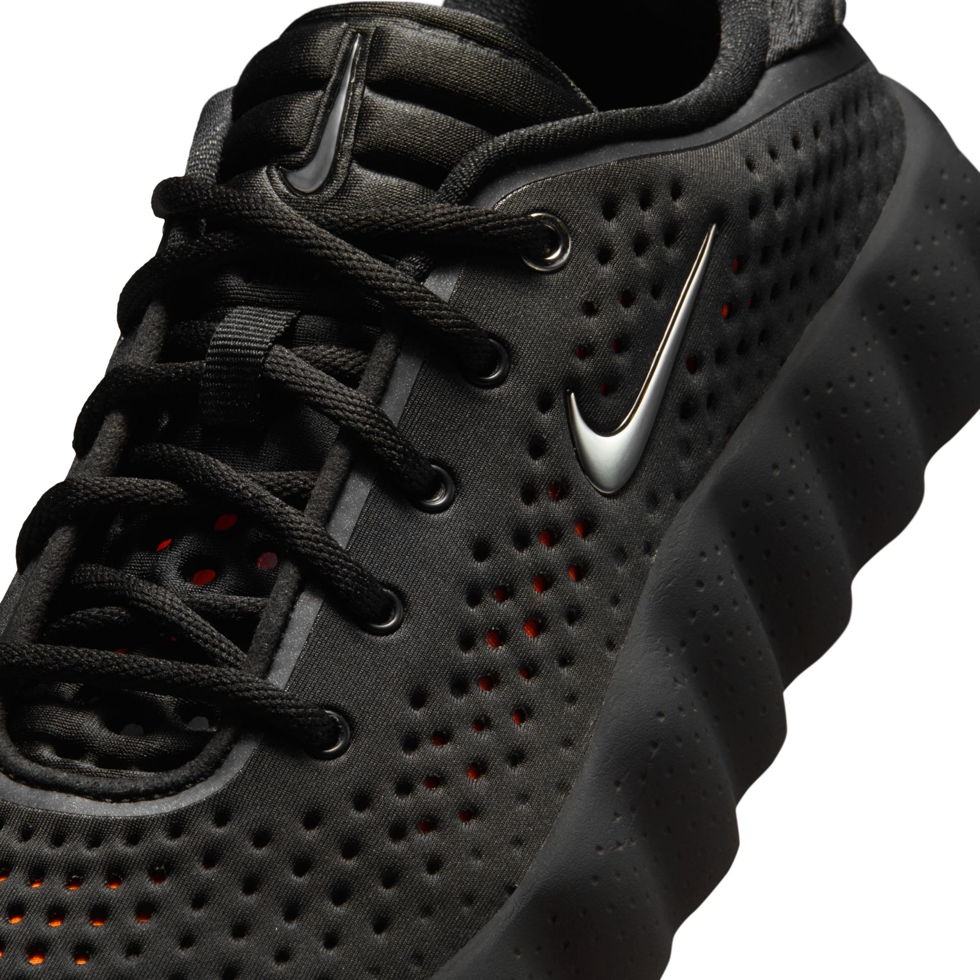 Nike Women's Mind 002 Pregame Shoes product image