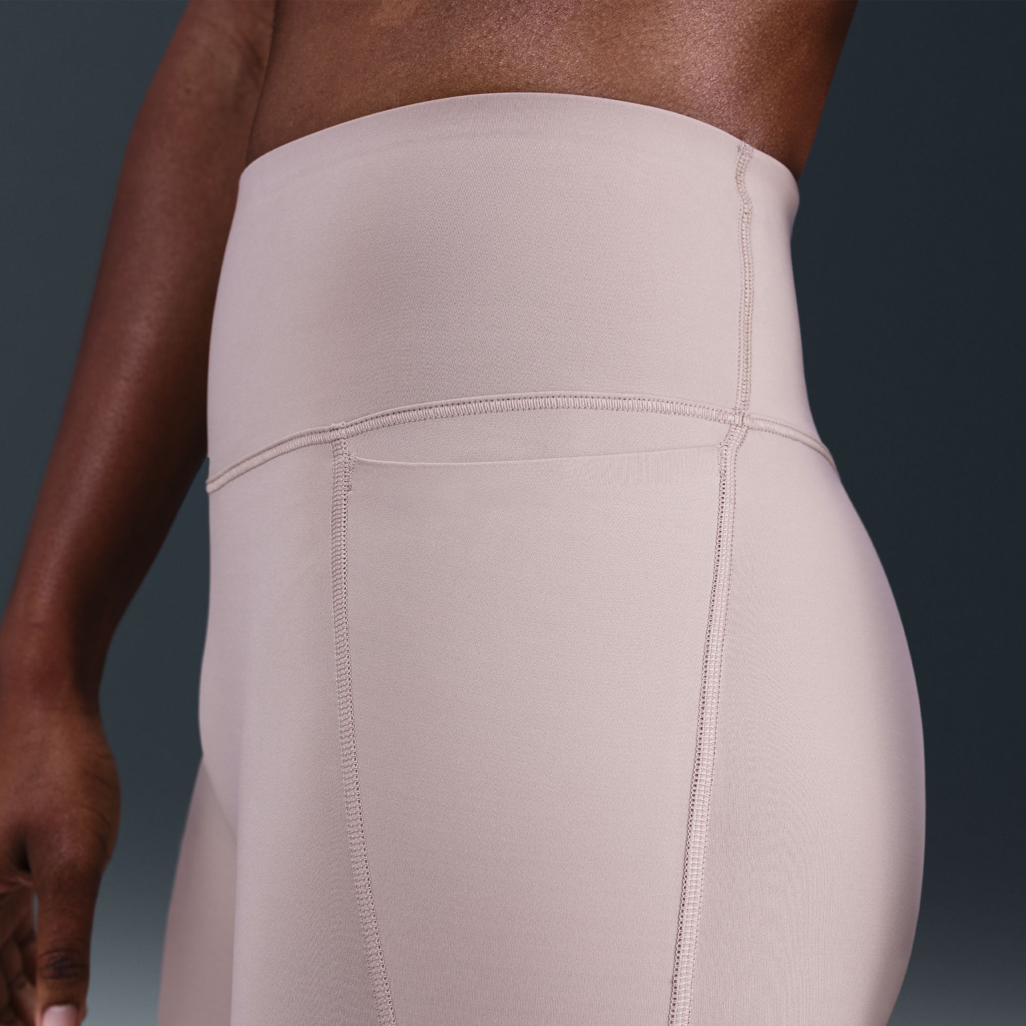 Nike Women's Universa Medium-Support High-Waisted 7/8 Leggings product image