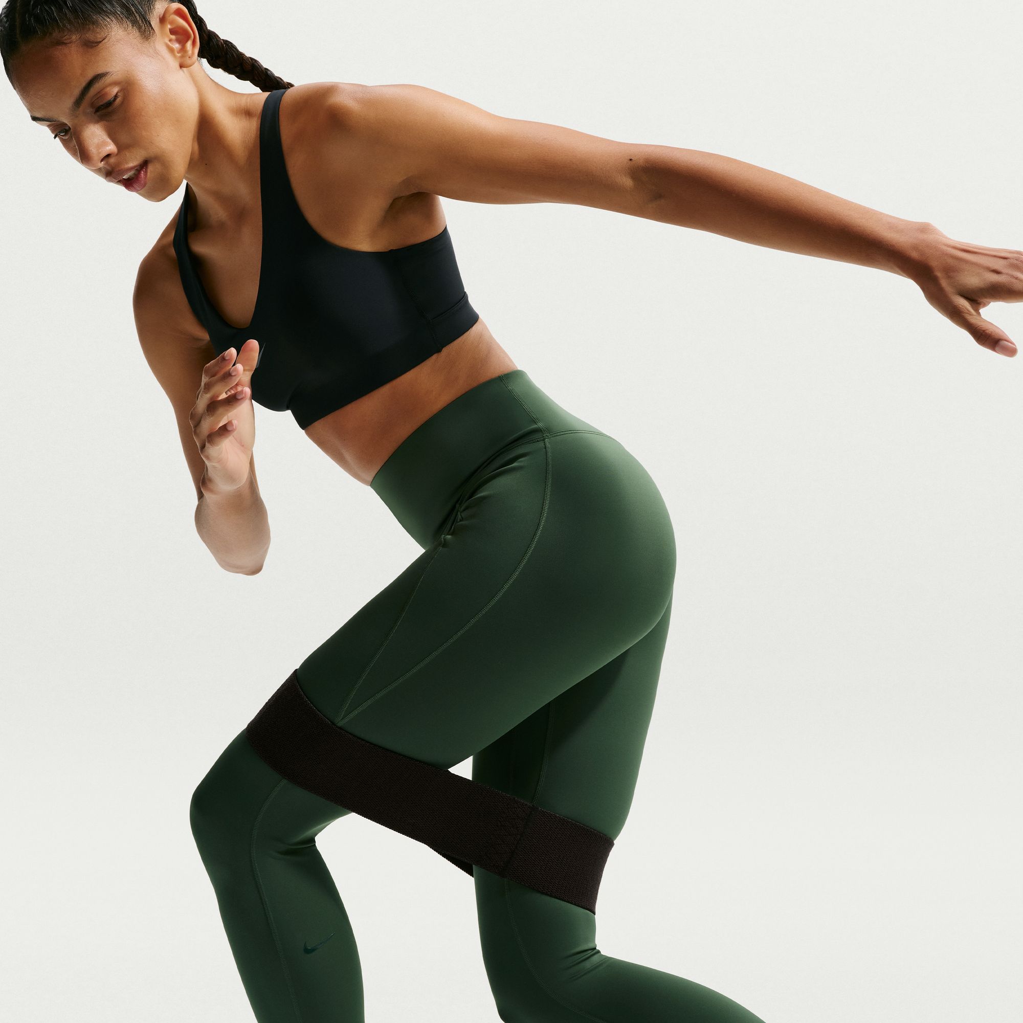 Nike Women's Universa Medium-Support High-Waisted 7/8 Leggings product image