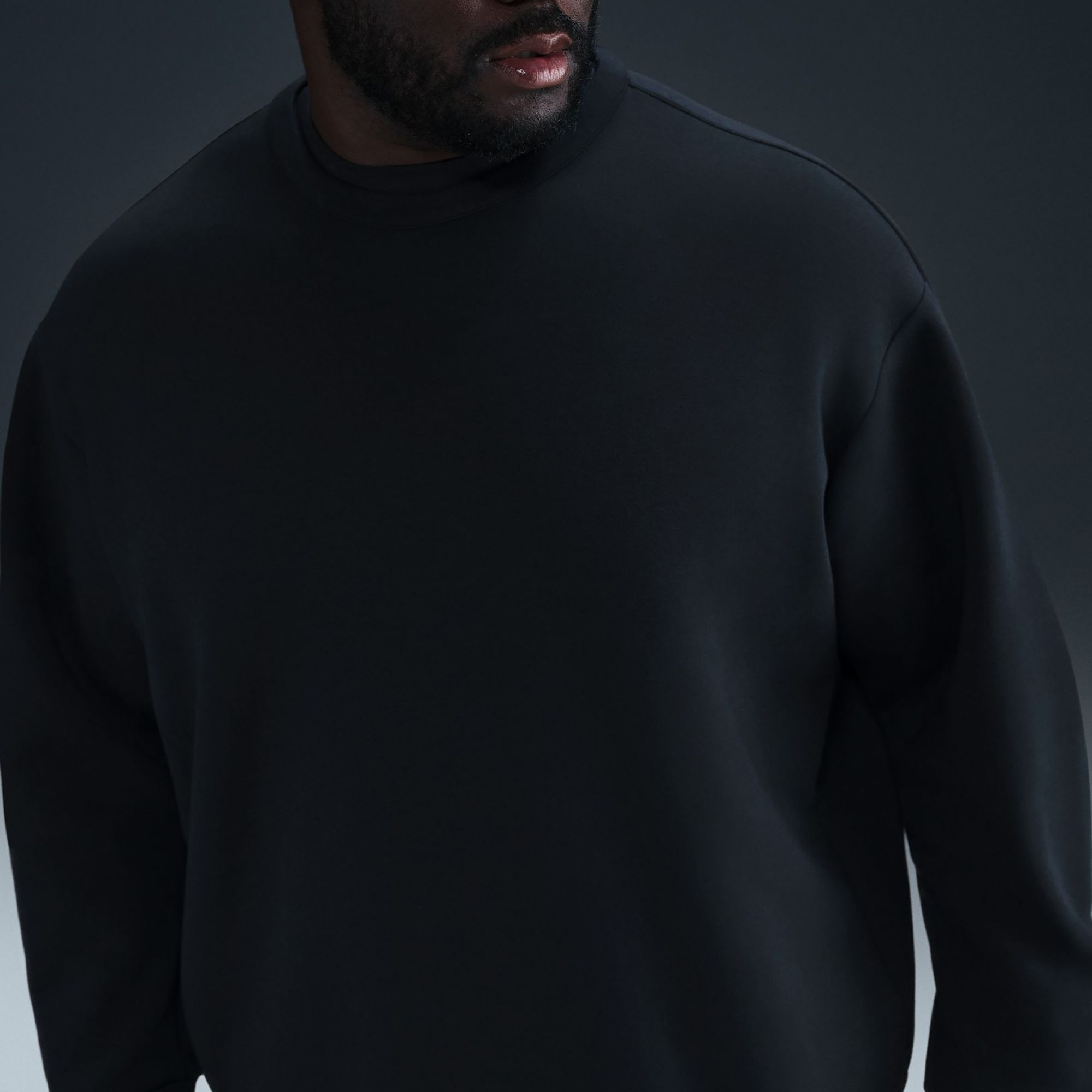 Nike Men's 24.7 ImpossiblySoft Dri-FIT Crewneck Sweatshirt product image