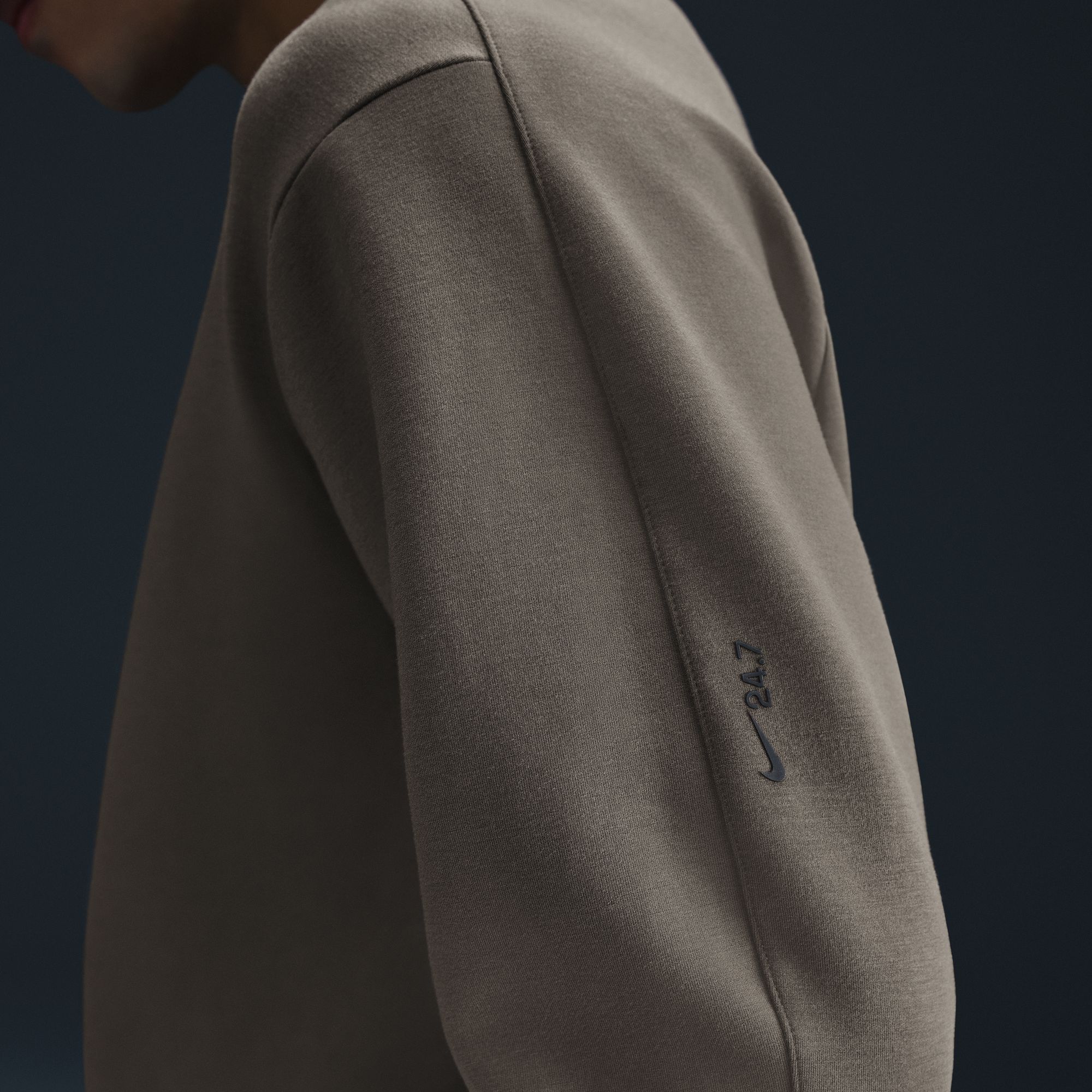 Nike Men's 24.7 ImpossiblySoft Dri-FIT Crewneck Sweatshirt product image