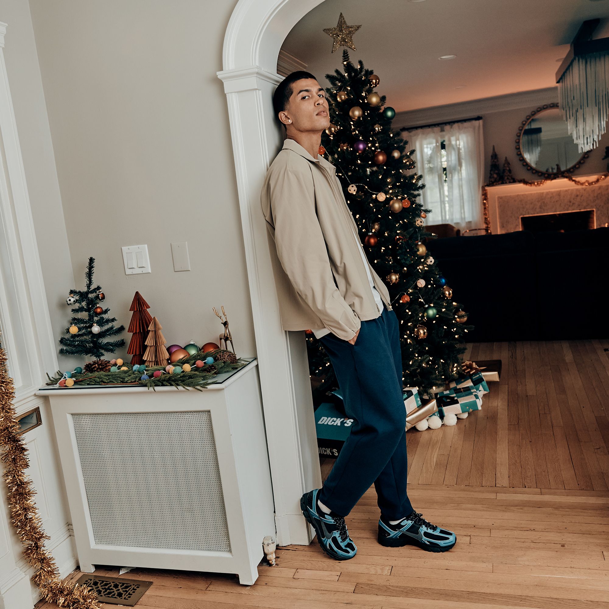 Nike Men's 24.7 ImpossiblySoft Dri-FIT Pants product image