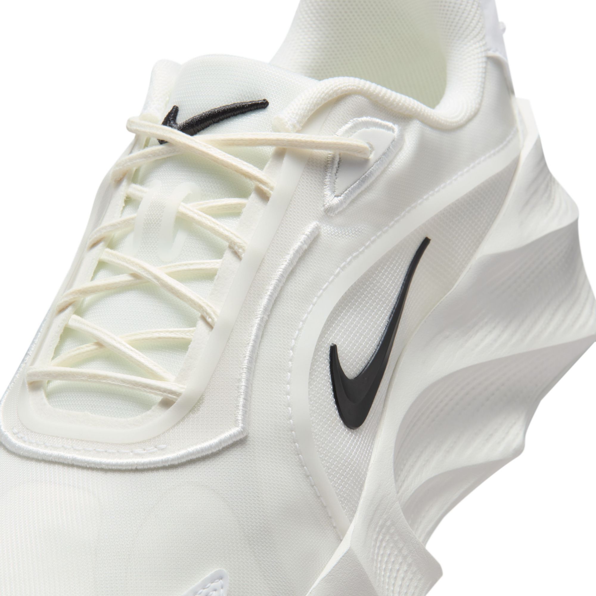 Nike Women's Aura Edge Shoes product image