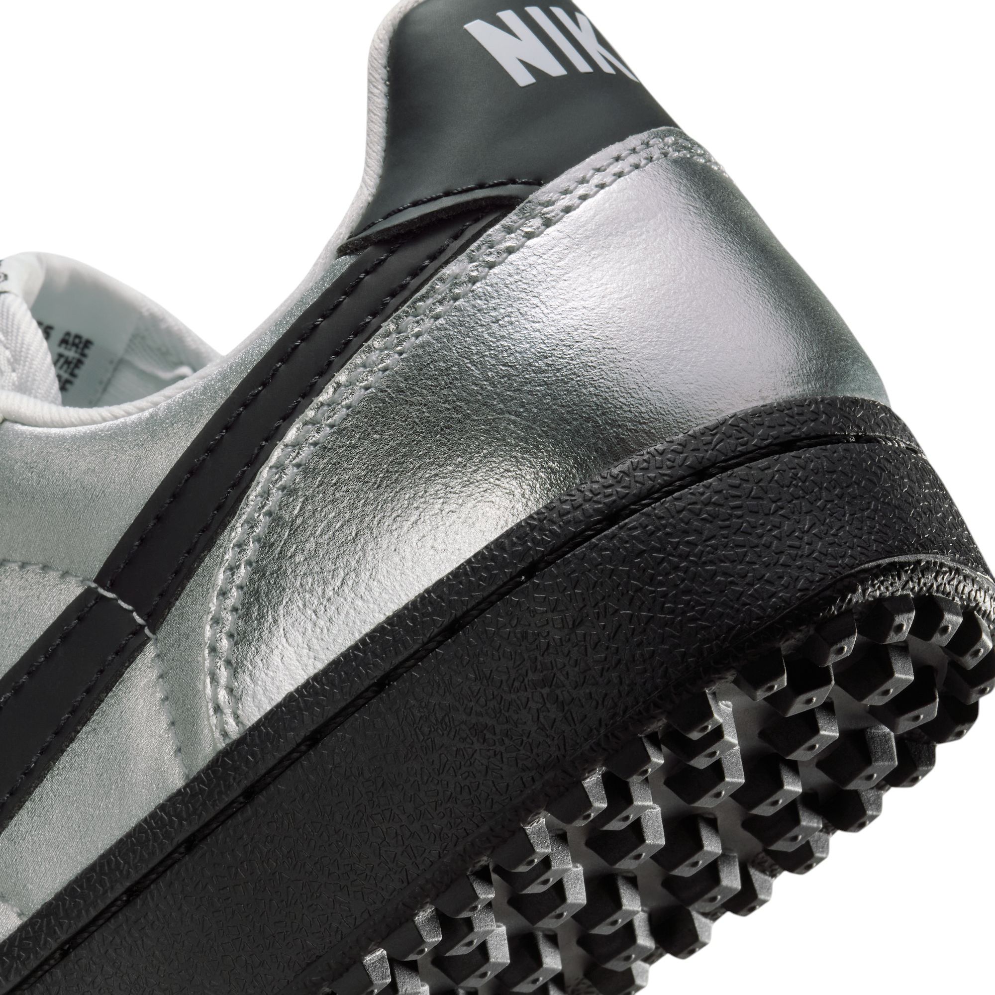 Nike Women's Field General Shoes product image