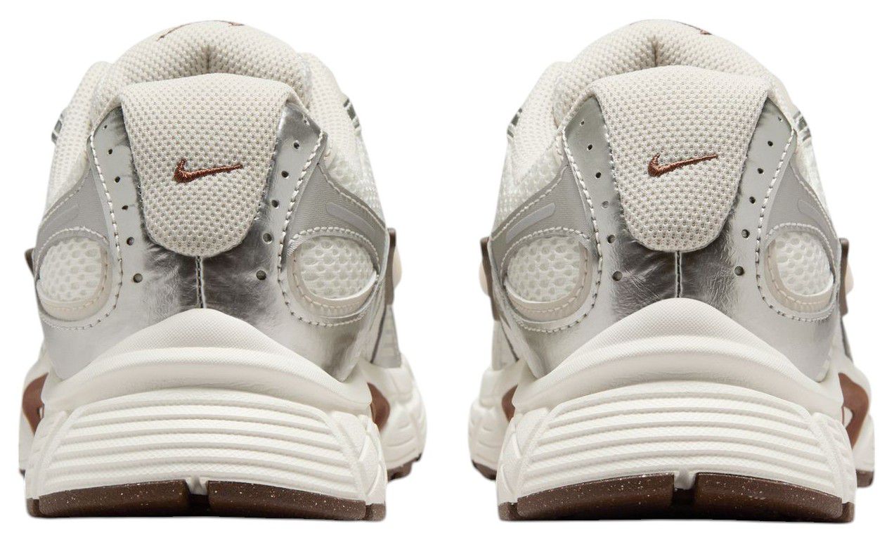 Nike Women's V5 RNR Shoes product image