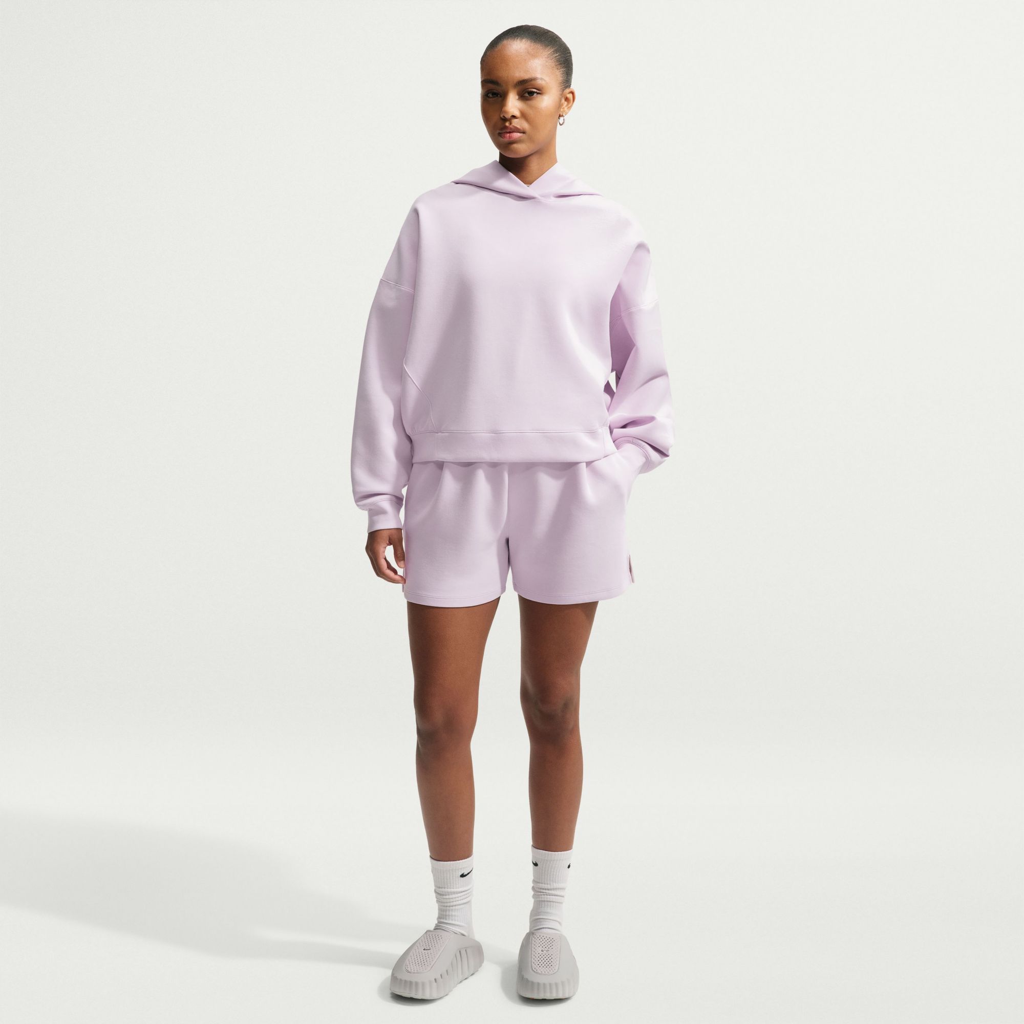Nike Women's 24.7 ImpossiblySoft Dri-FIT 4'' Shorts product image