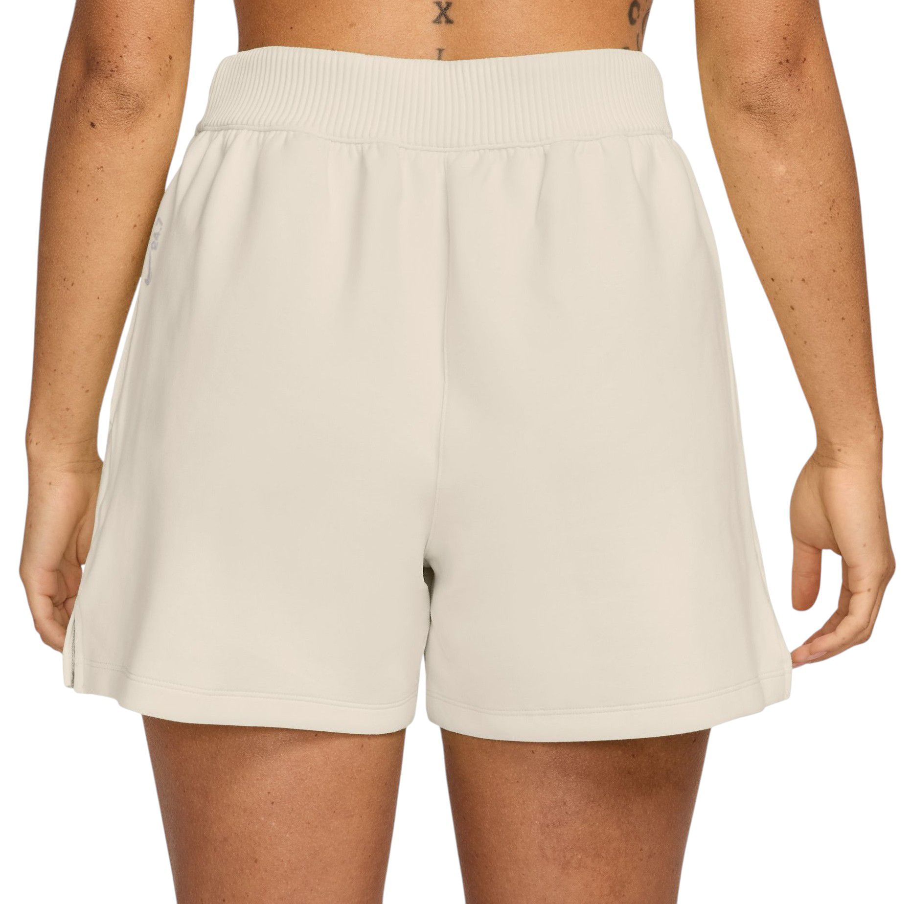 Nike Women's 24.7 ImpossiblySoft Dri-FIT 4'' Shorts product image
