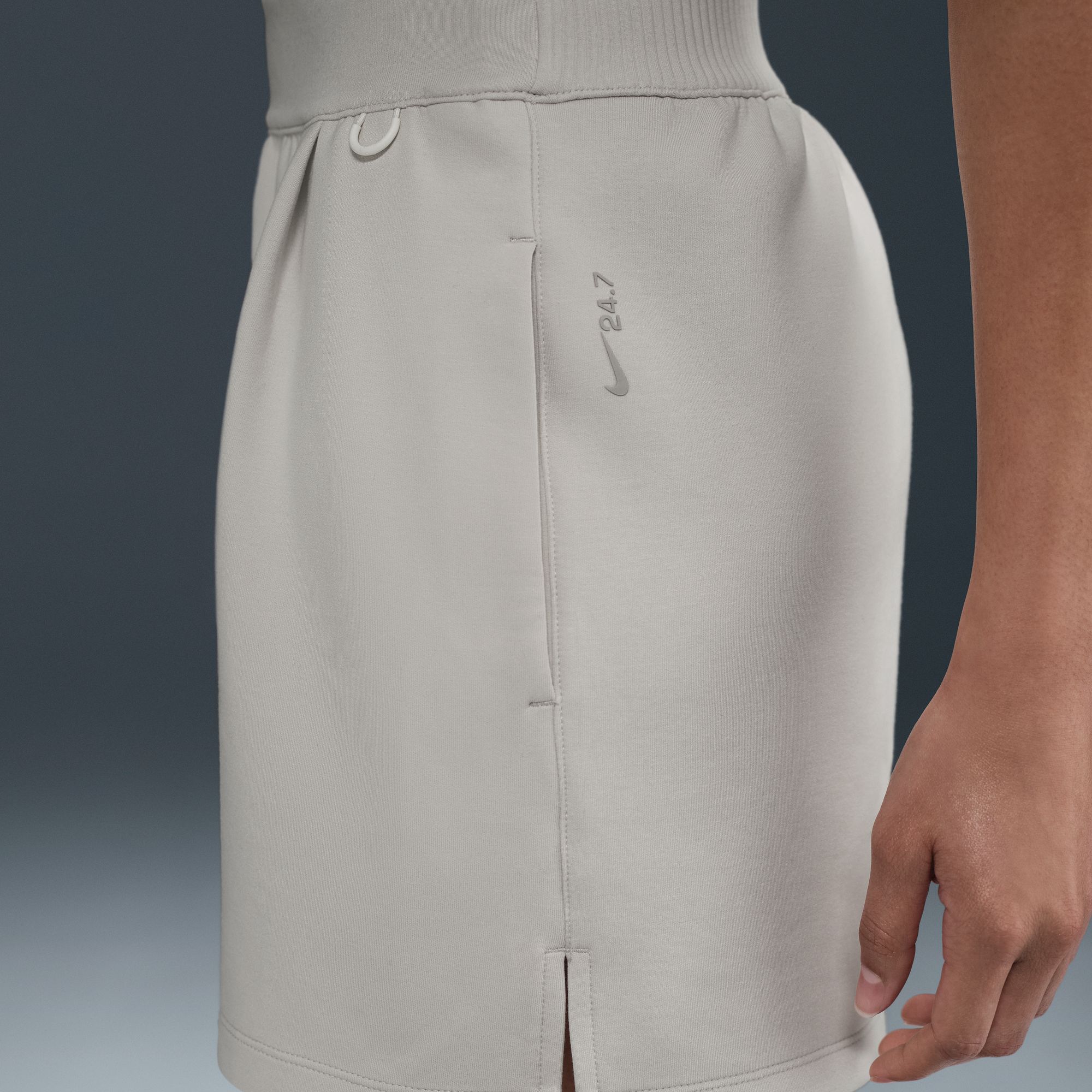 Nike Women's 24.7 ImpossiblySoft Dri-FIT 4'' Shorts product image