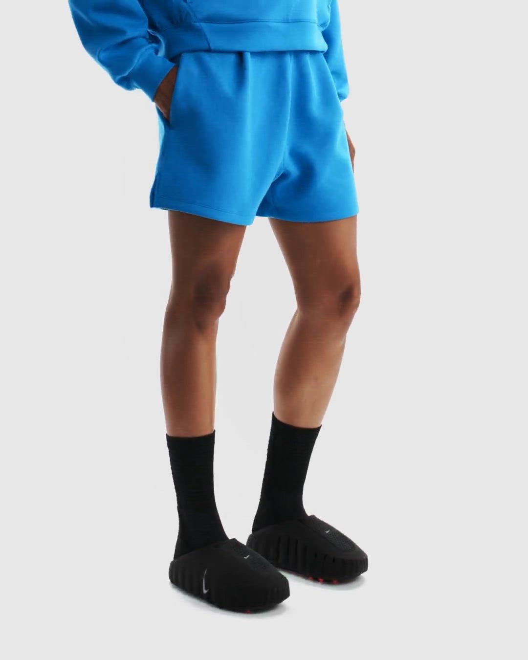 Nike Women's 24.7 ImpossiblySoft Dri-FIT 4'' Shorts product