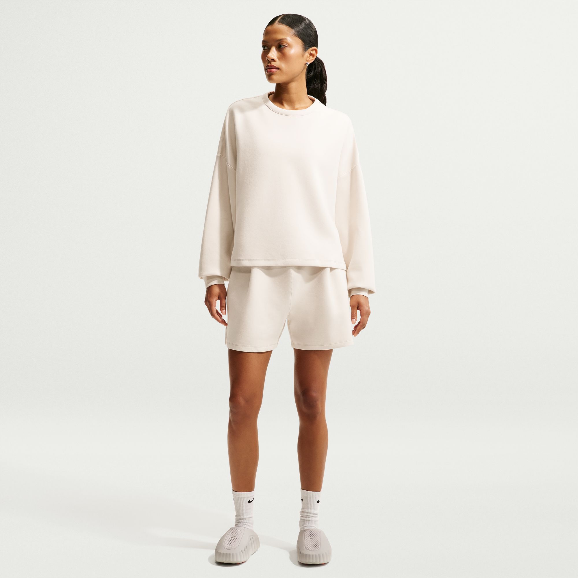 Nike Women's 24.7 ImpossiblySoft Oversized Crewneck Sweatshirt product image