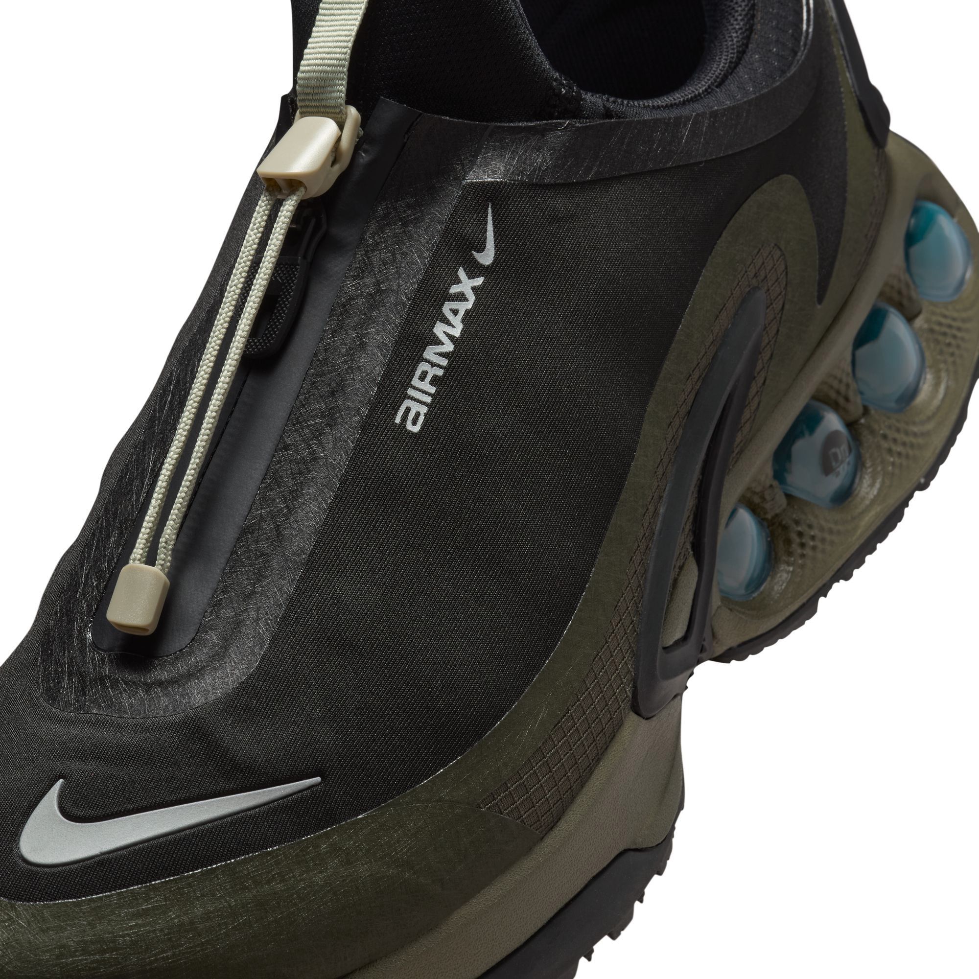 Nike Men's Air Max DN Roam Shoes product image