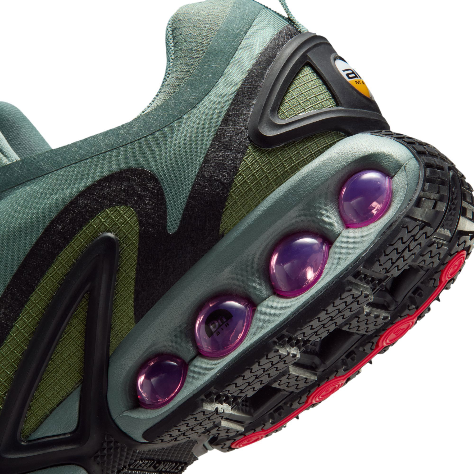 Nike Men's Air Max DN Roam Shoes product image
