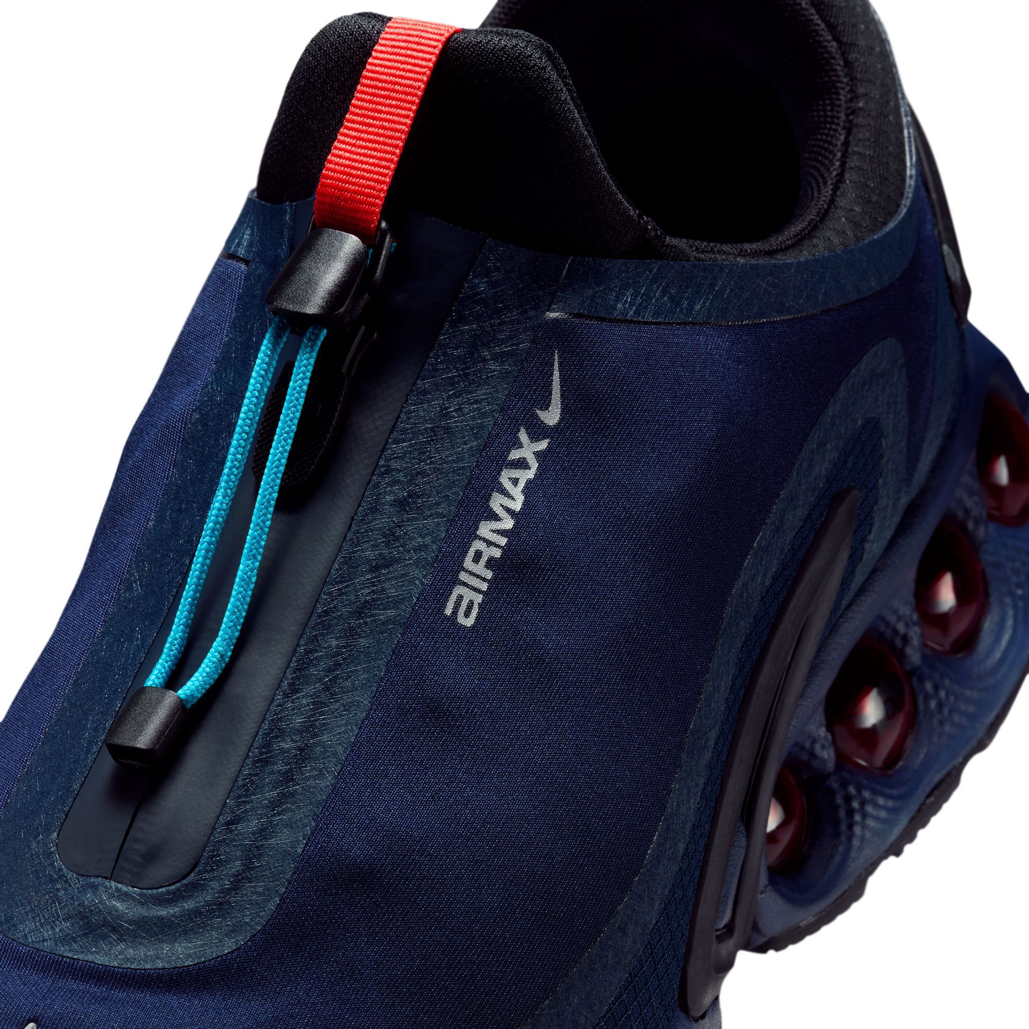 Nike Men's Air Max DN Roam Shoes product image